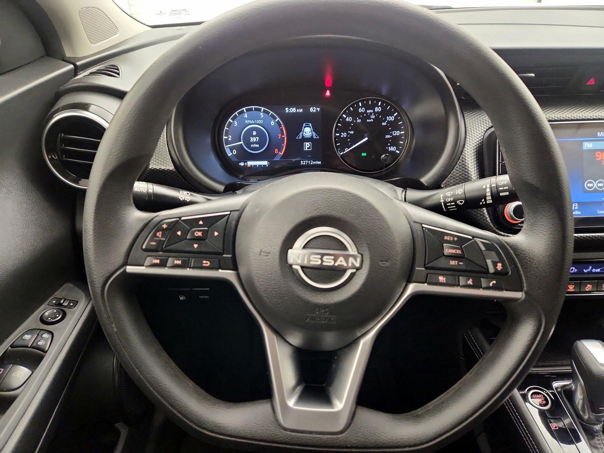 Thumbnail: 2022 Nissan Kicks - 10