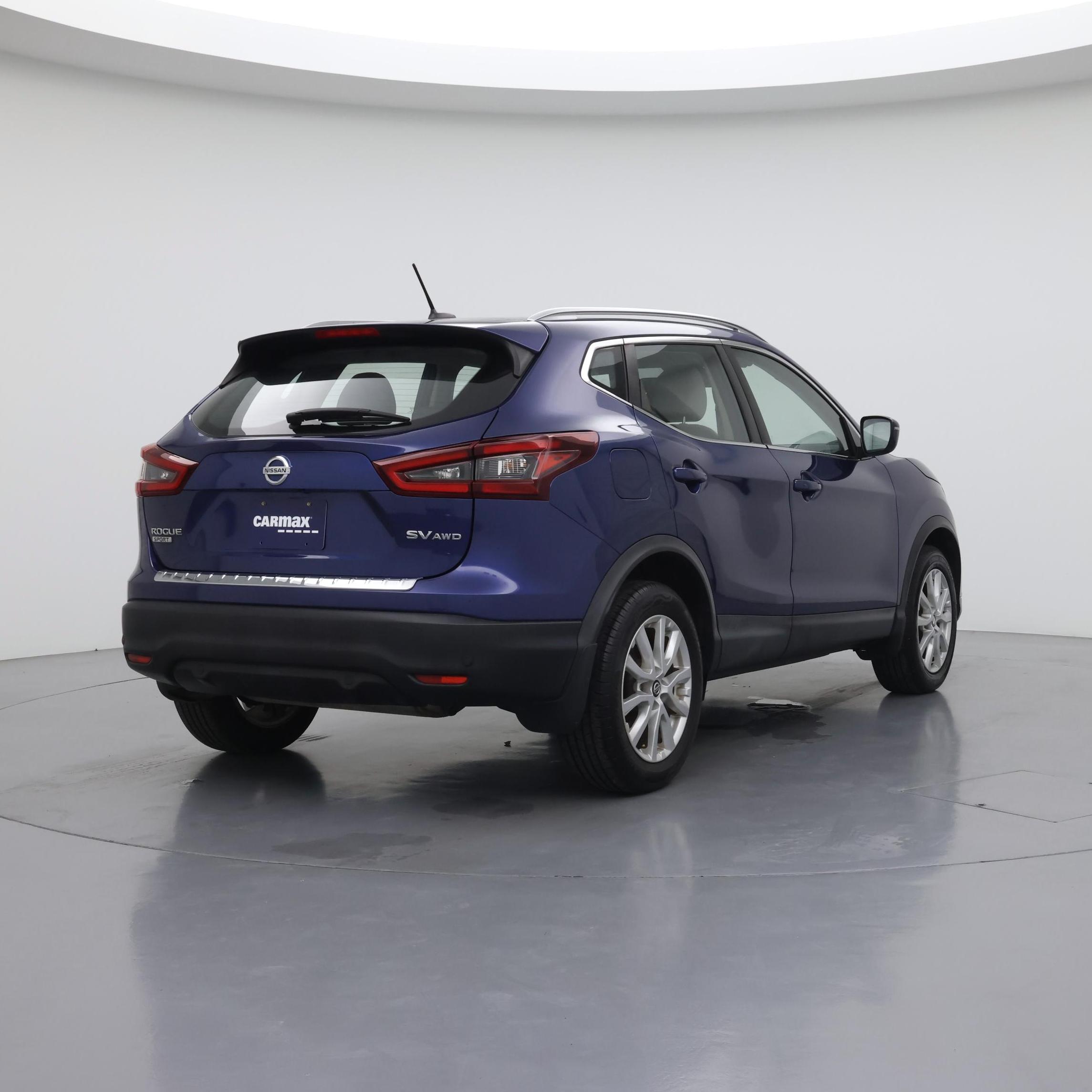 Thumbnail: 2020 Nissan Rogue Sport - 8