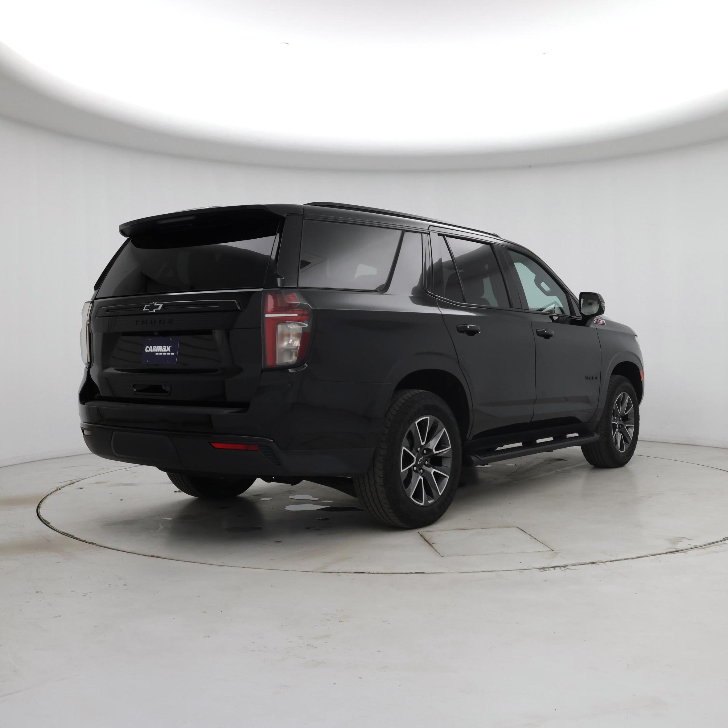 Thumbnail: 2023 Chevrolet Tahoe - 8