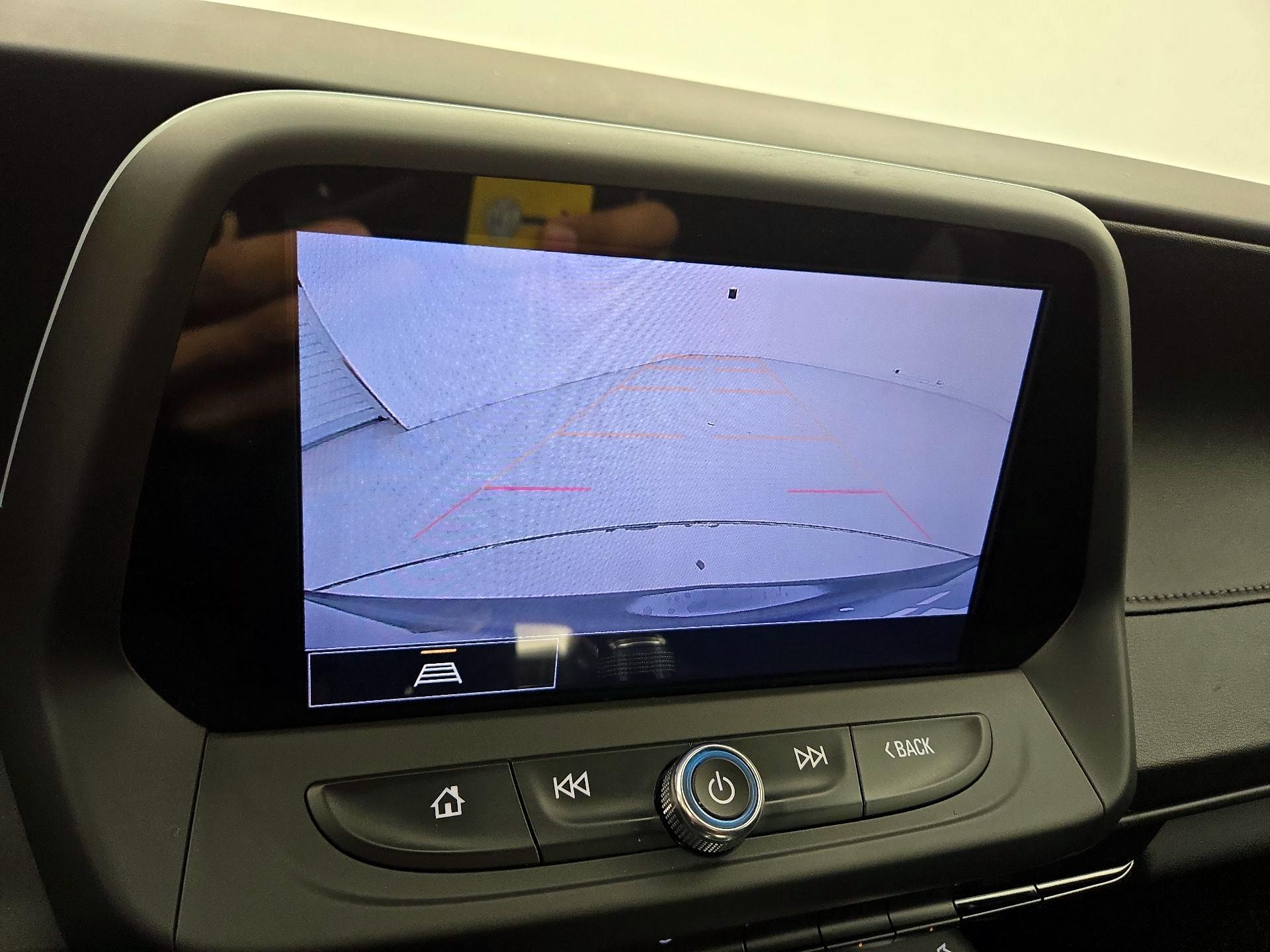 Thumbnail: 2021 Chevrolet Camaro - 14