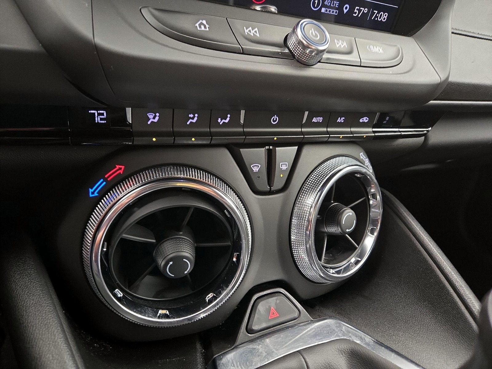 2021 Chevrolet Camaro 1LT - Photo 17