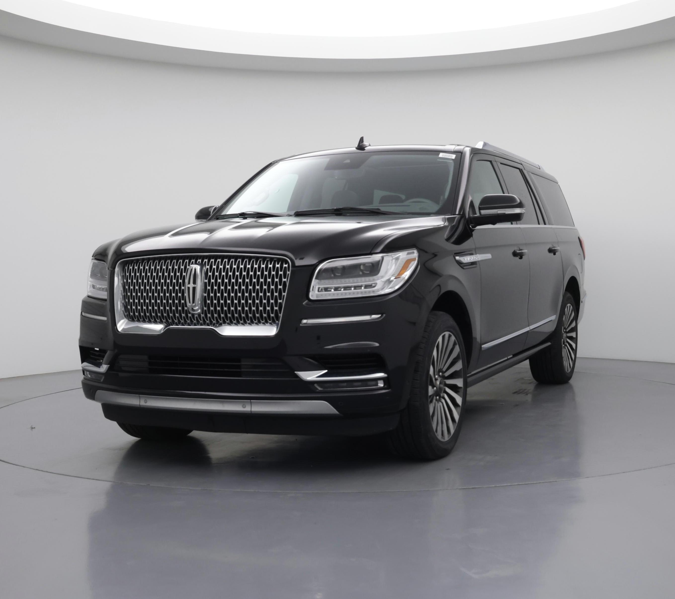 Thumbnail: 2021 Lincoln Navigator L - 4