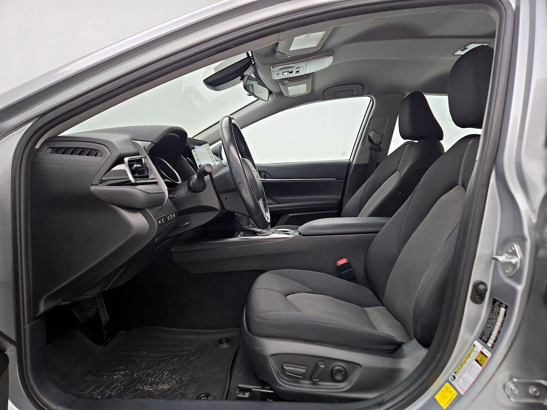 Thumbnail: 2021 Toyota Camry - 11