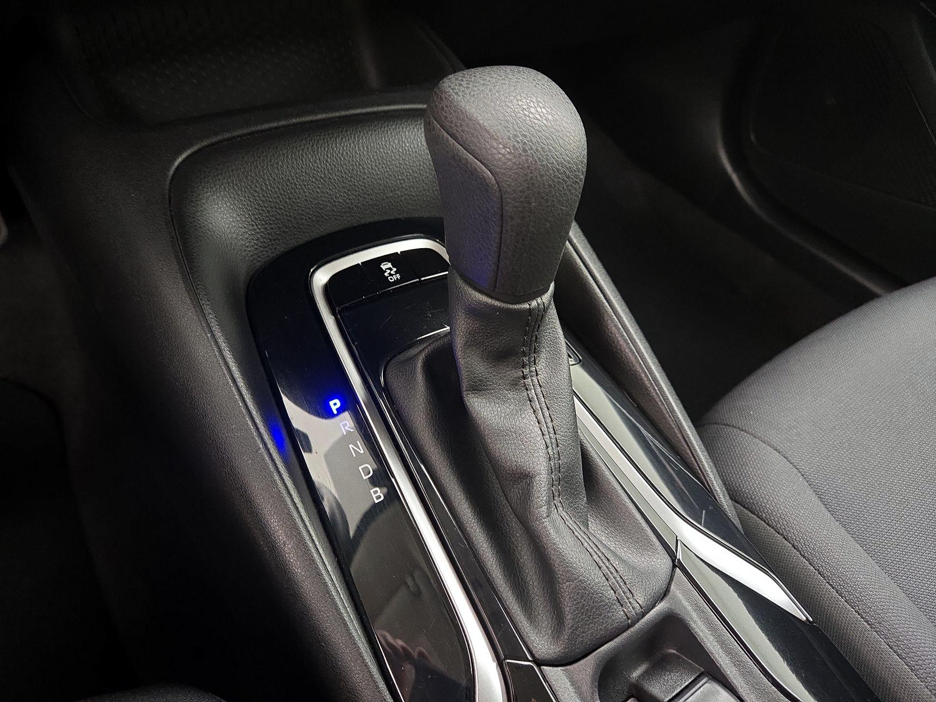 Thumbnail: 2021 Toyota Corolla - 17