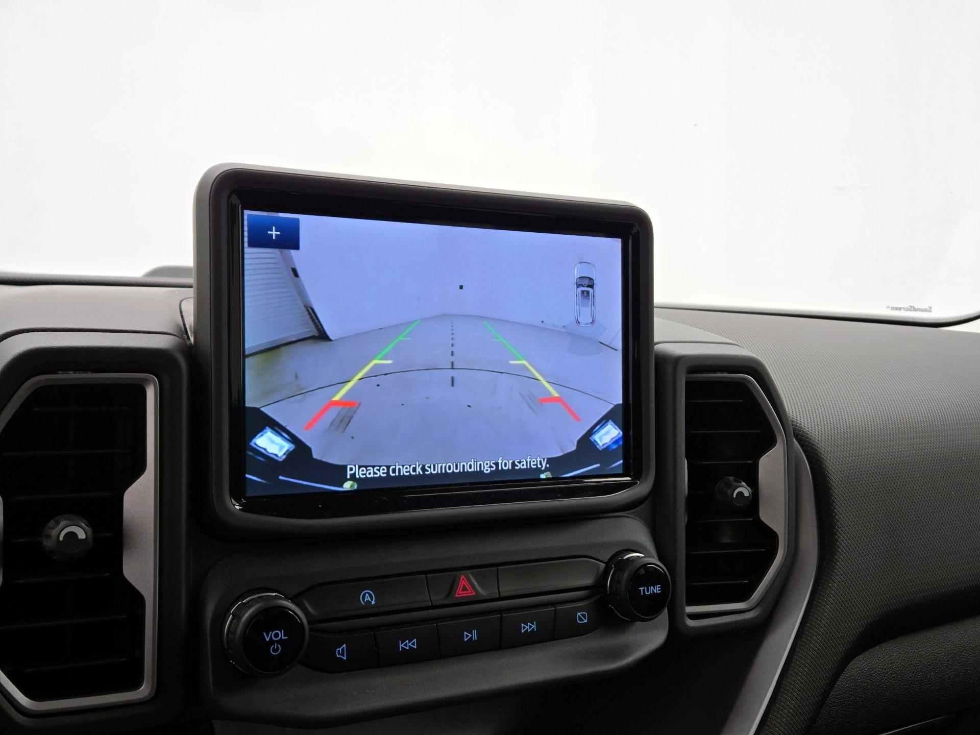 Thumbnail: 2023 Ford Bronco Sport - 14