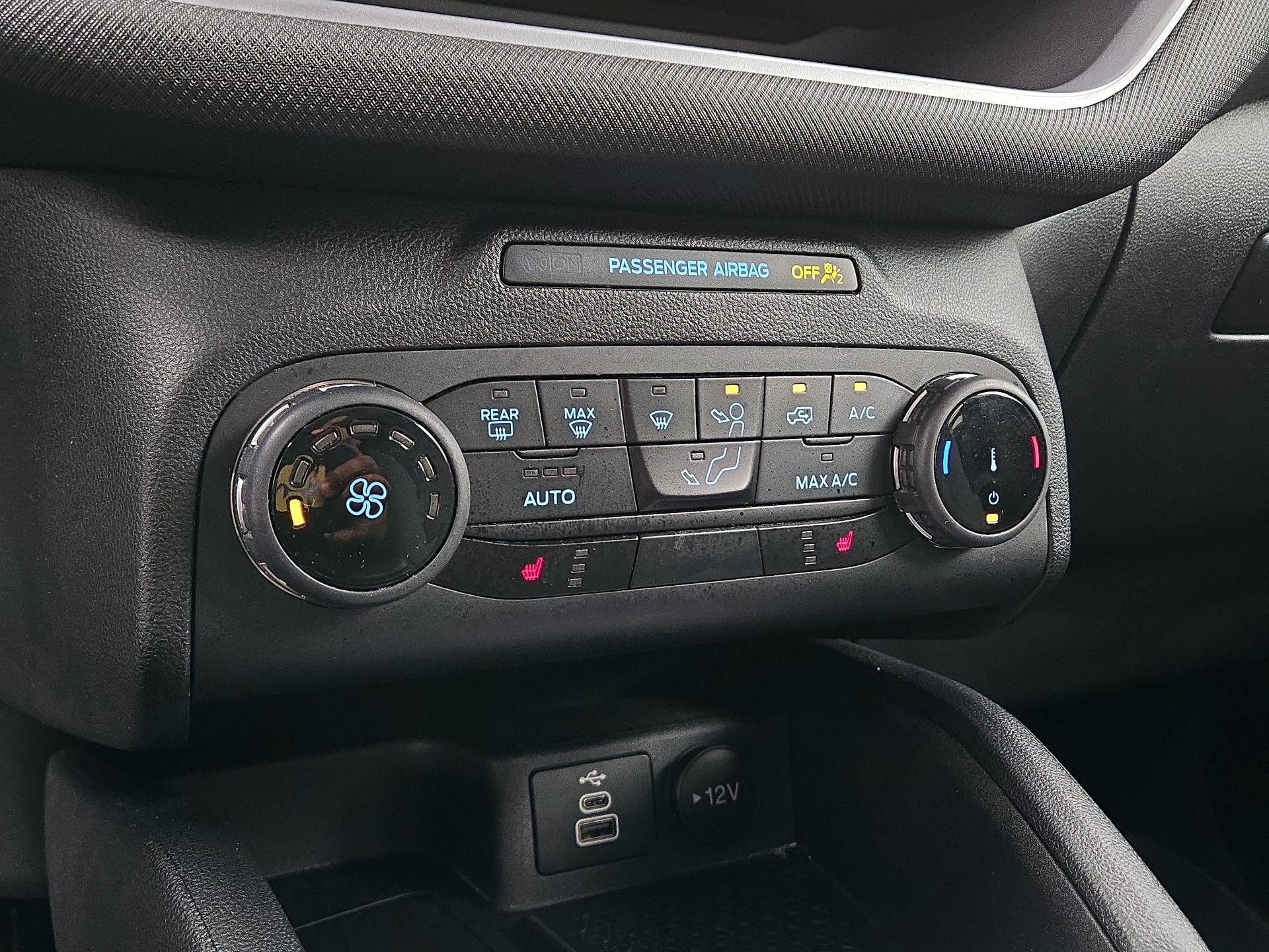 Thumbnail: 2023 Ford Bronco Sport - 16