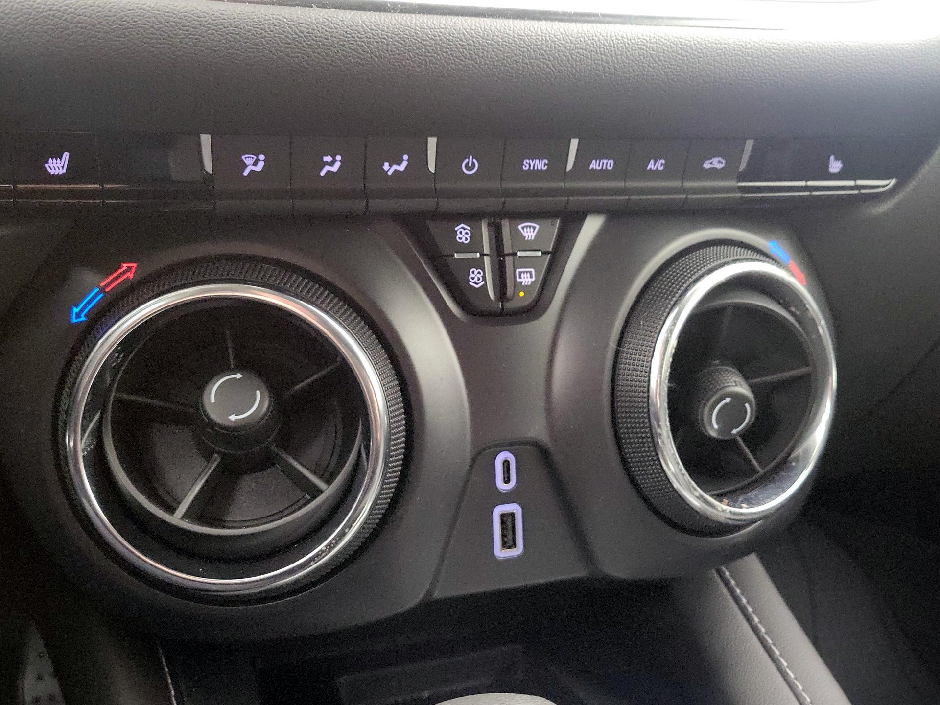 Thumbnail: 2024 Chevrolet Blazer - 16