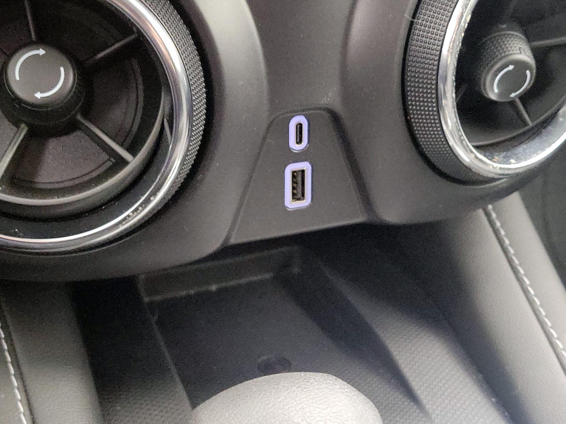 Thumbnail: 2024 Chevrolet Blazer - 18