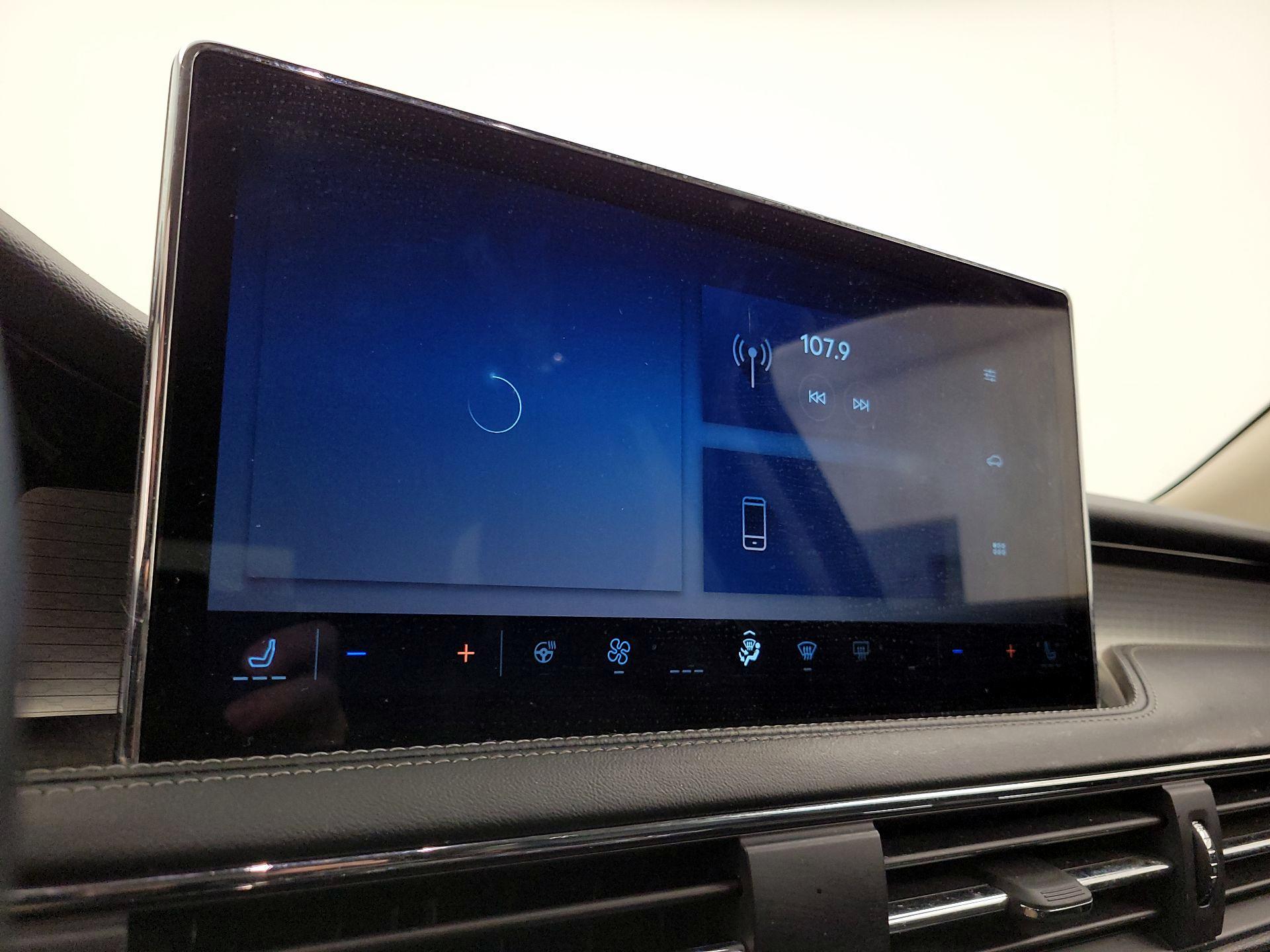 Thumbnail: 2025 Lincoln Corsair - 16