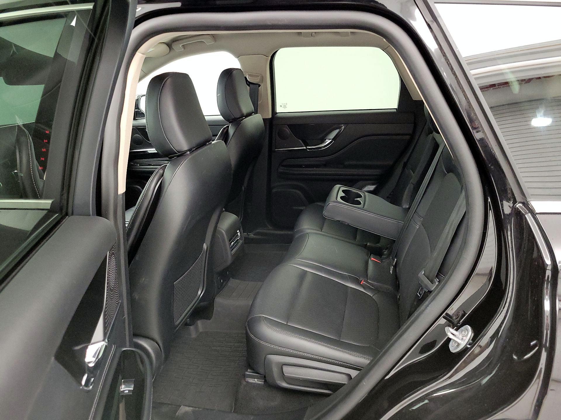 Thumbnail: 2025 Lincoln Corsair - 20