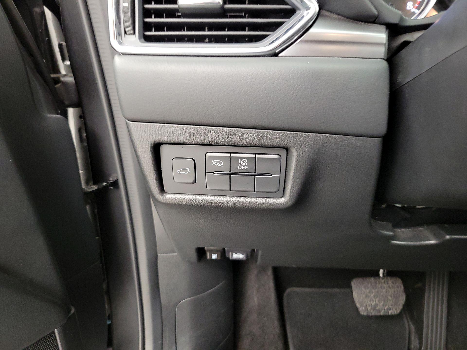 Thumbnail: 2025 Mazda CX-5 - 13