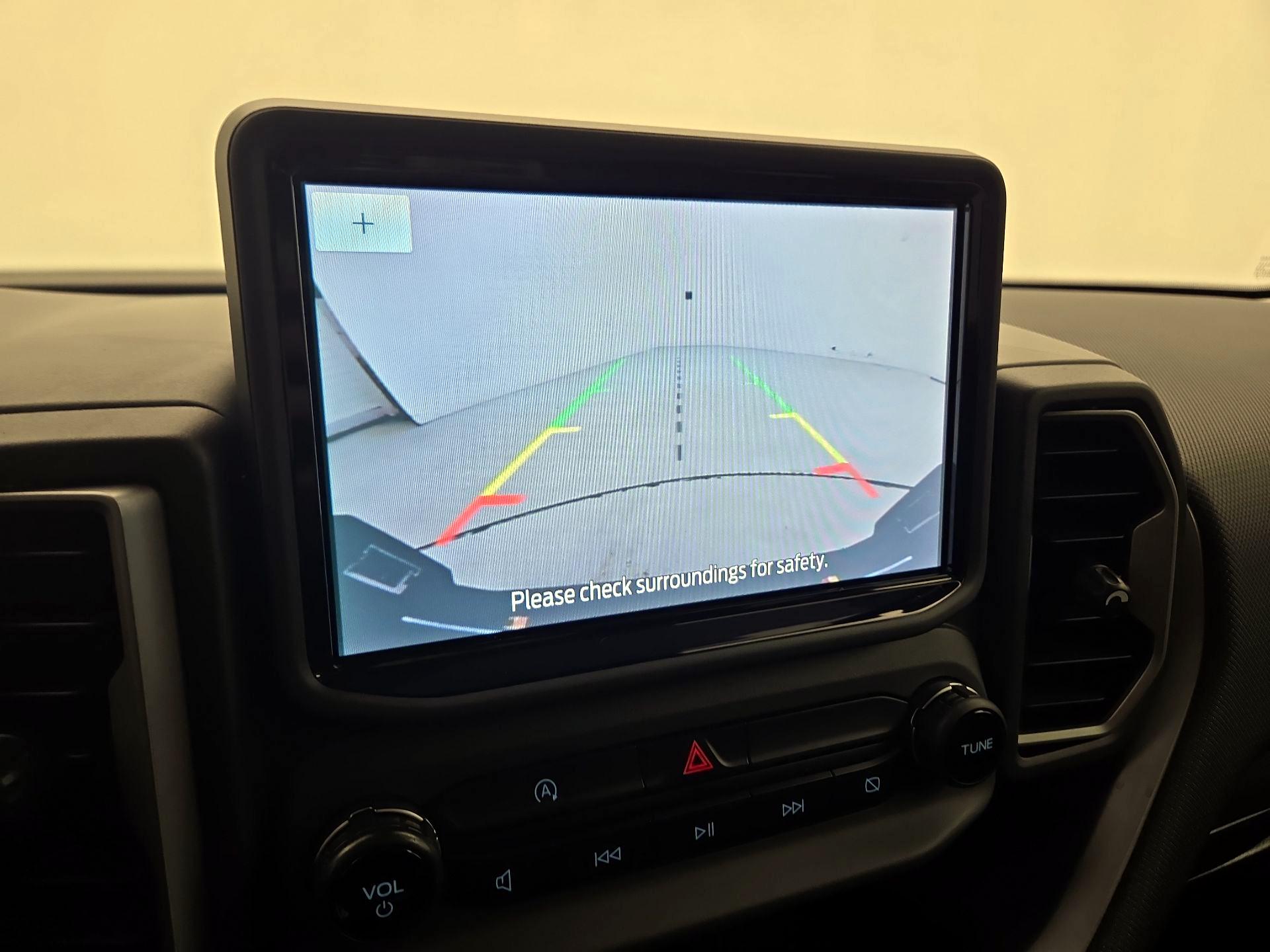 Thumbnail: 2021 Ford Bronco Sport - 14