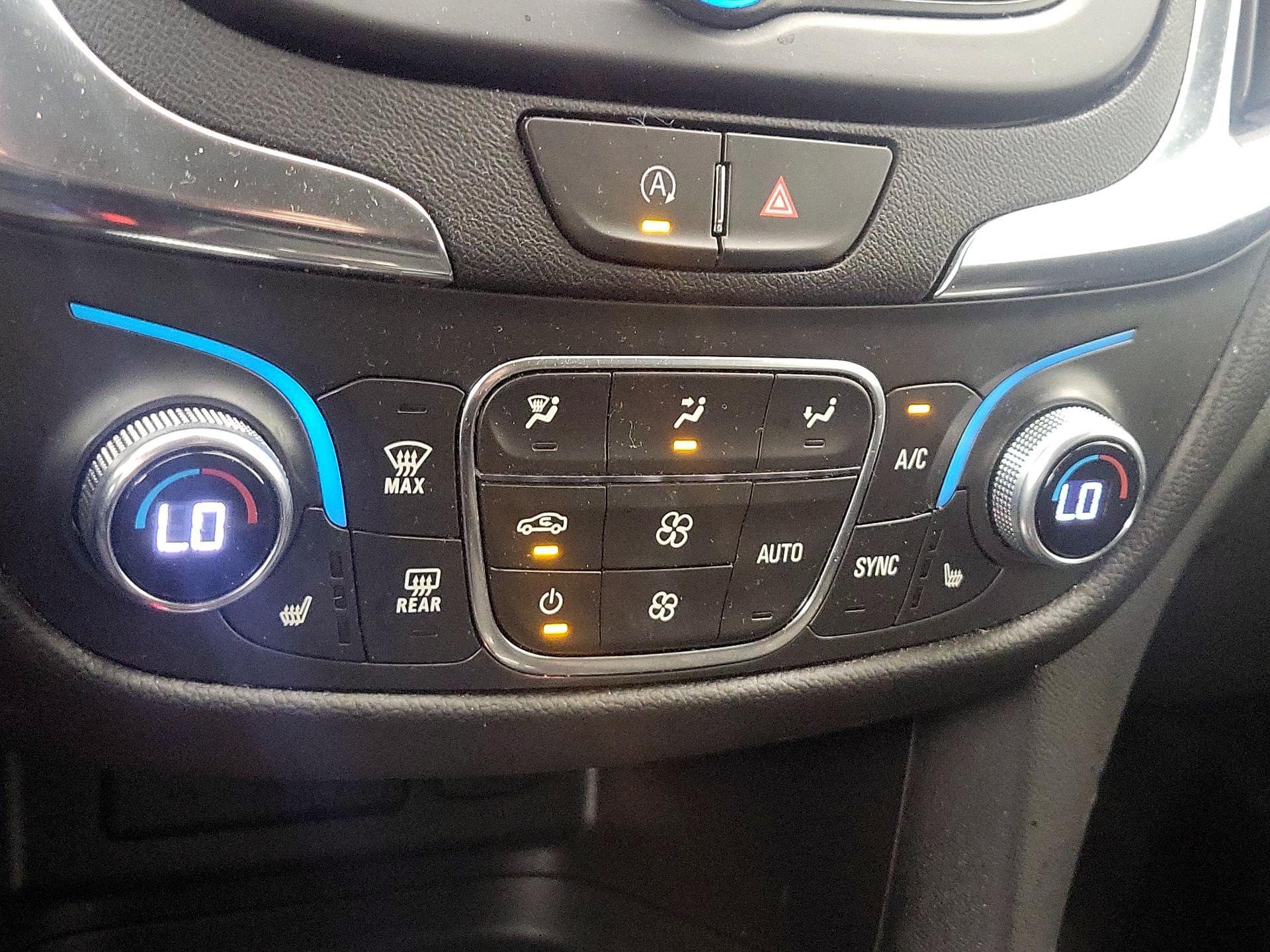 Thumbnail: 2024 Chevrolet Equinox - 16