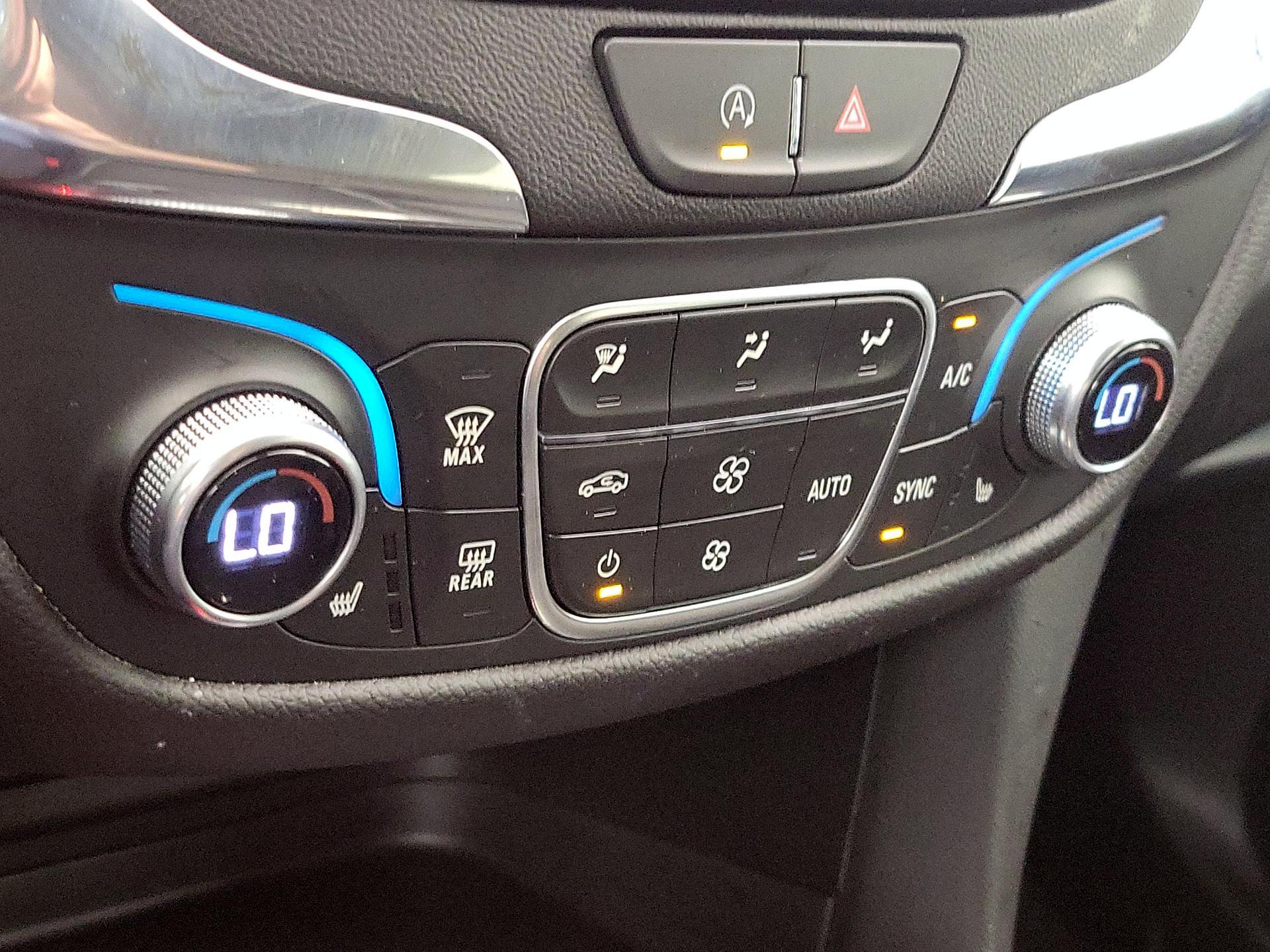 Thumbnail: 2024 Chevrolet Equinox - 16