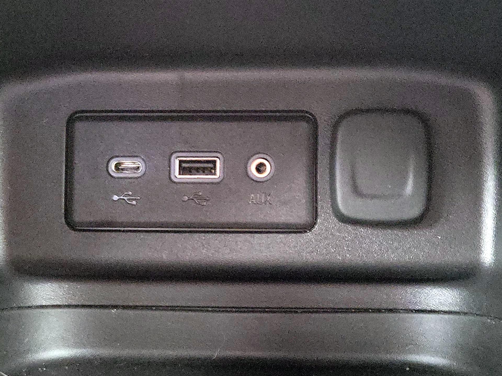 Thumbnail: 2024 Chevrolet Equinox - 18