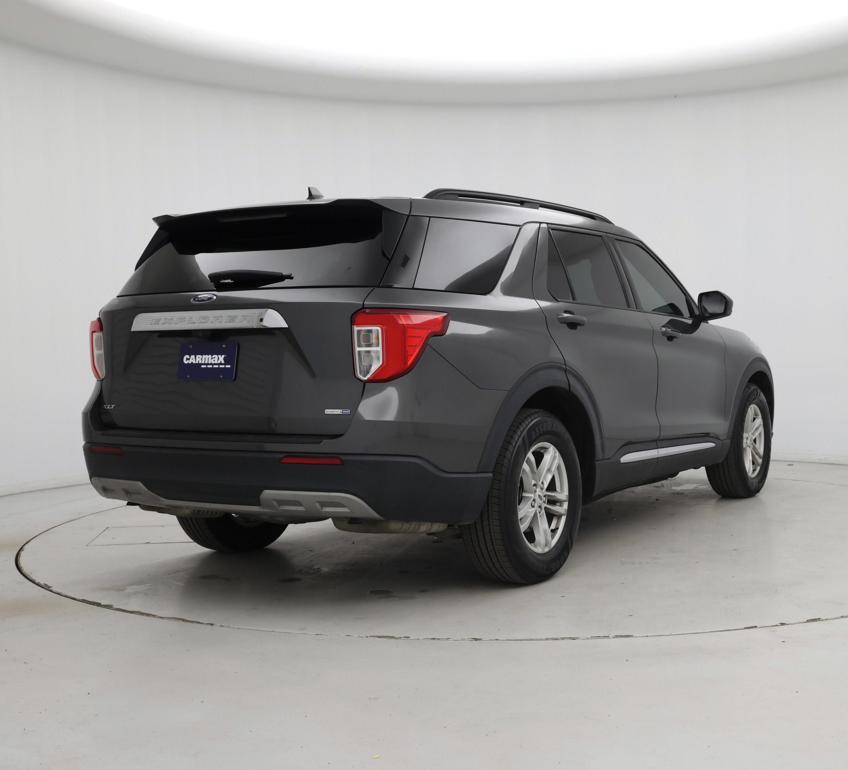 Thumbnail: 2020 Ford Explorer - 8