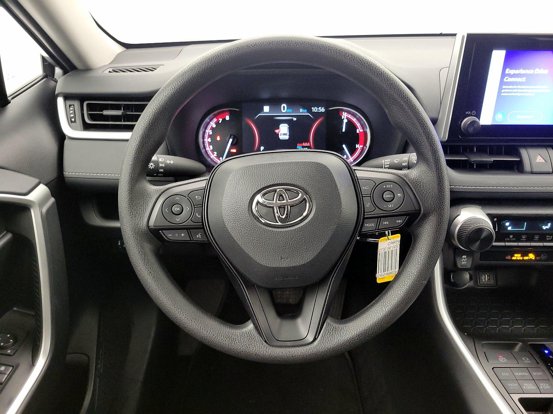 Thumbnail: 2025 Toyota RAV4 - 10