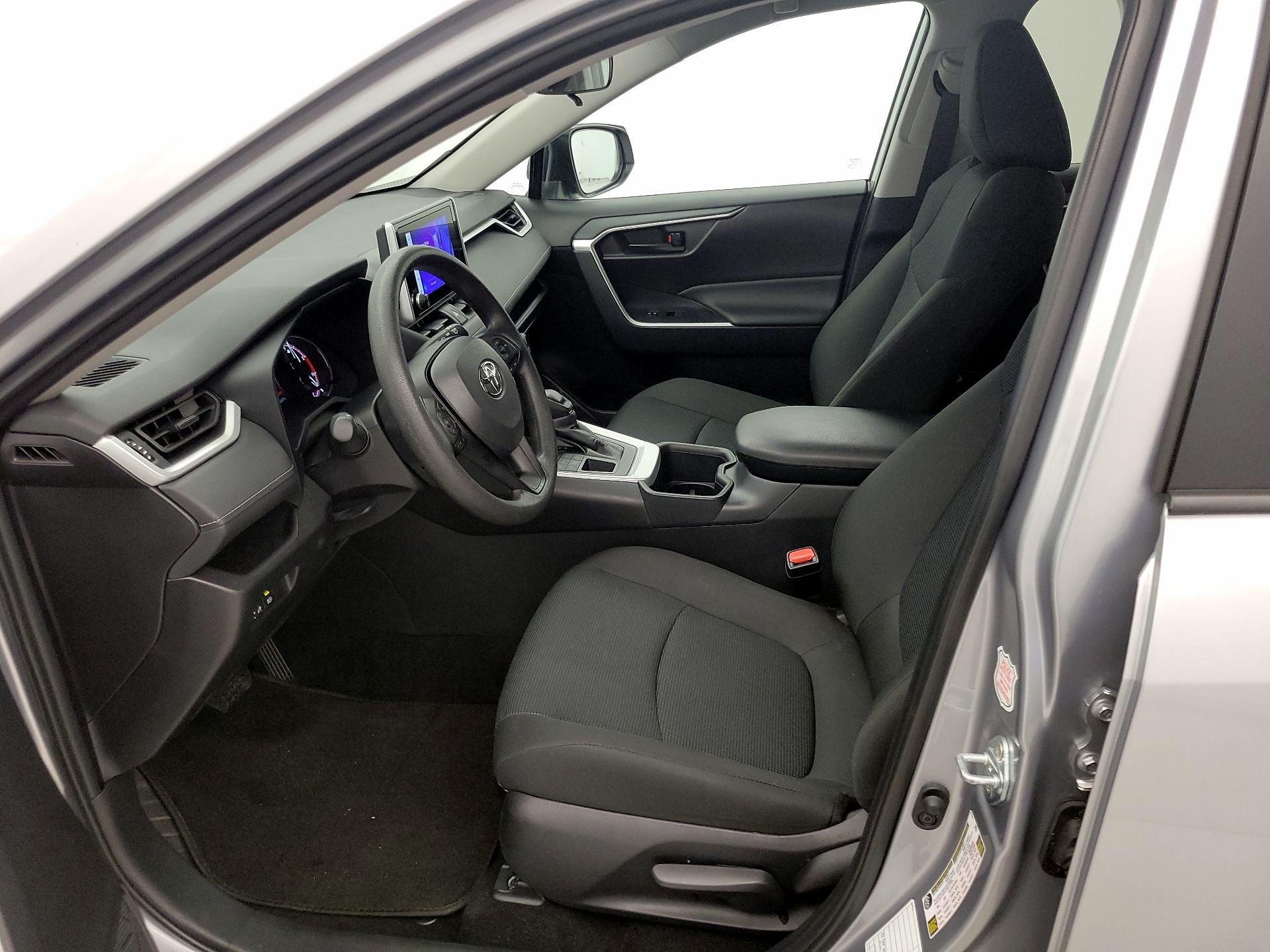 Thumbnail: 2025 Toyota RAV4 - 11