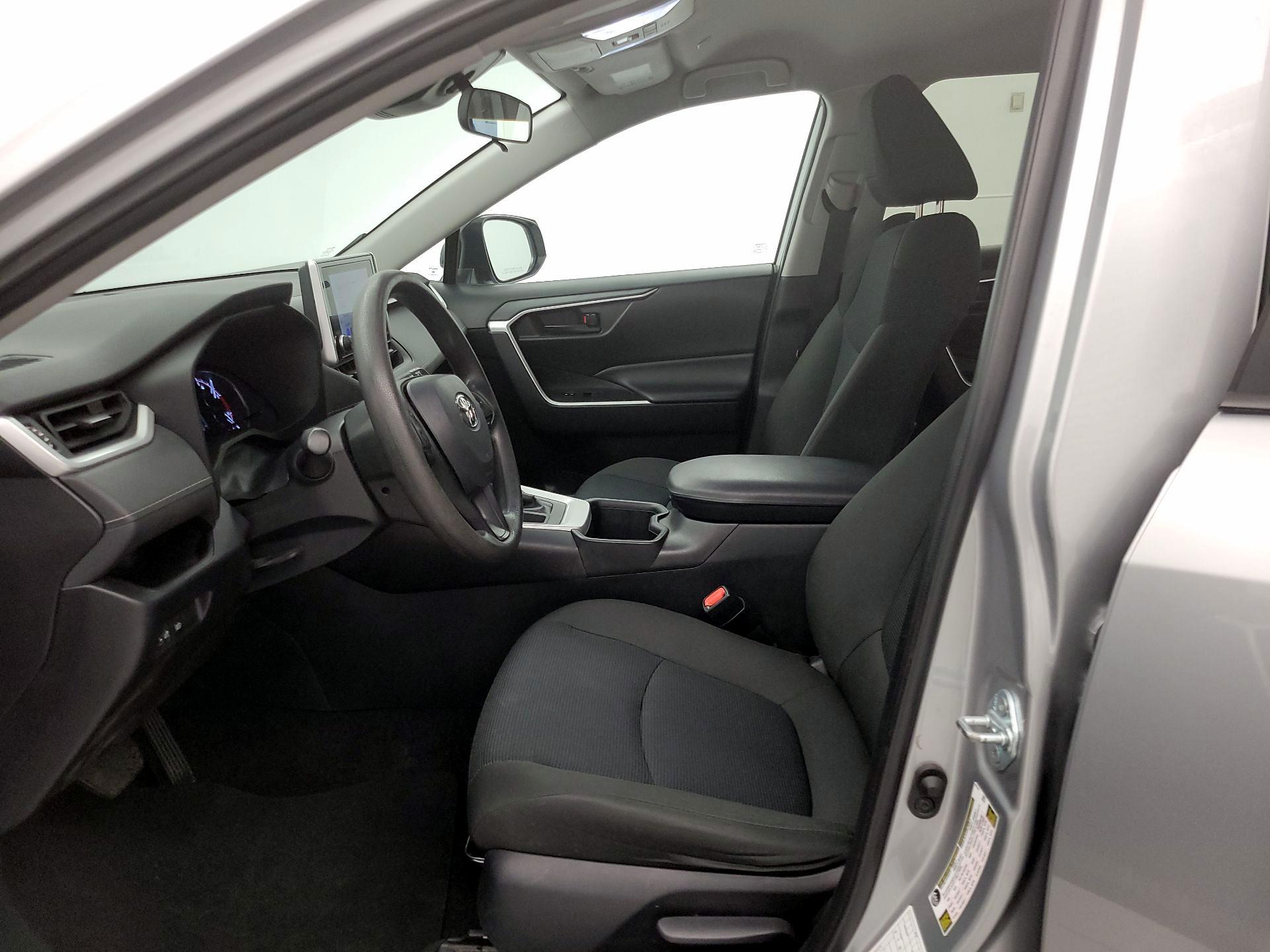 Thumbnail: 2024 Toyota RAV4 - 11