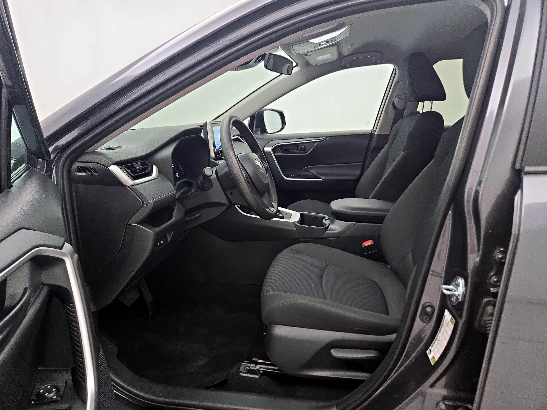 Thumbnail: 2025 Toyota RAV4 - 11