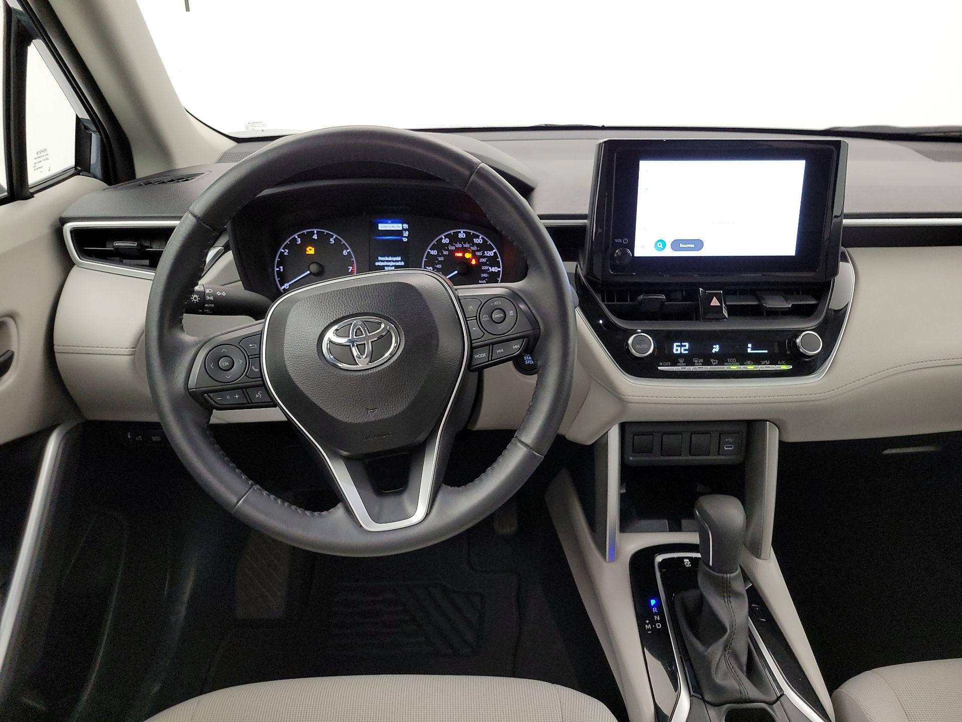 Thumbnail: 2024 Toyota Corolla Cross - 10