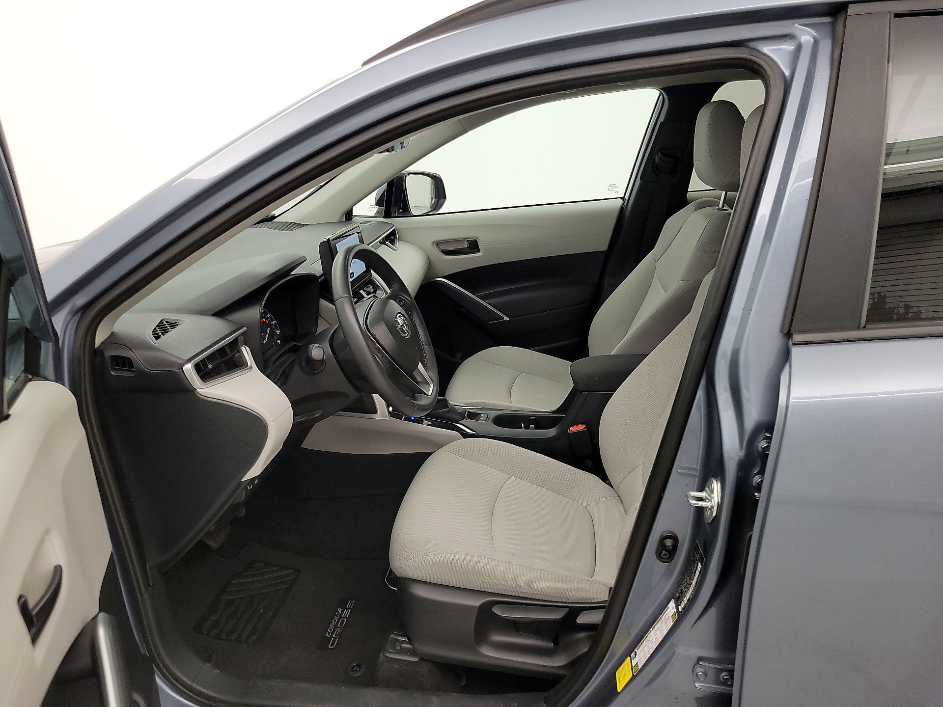 Thumbnail: 2024 Toyota Corolla Cross - 11