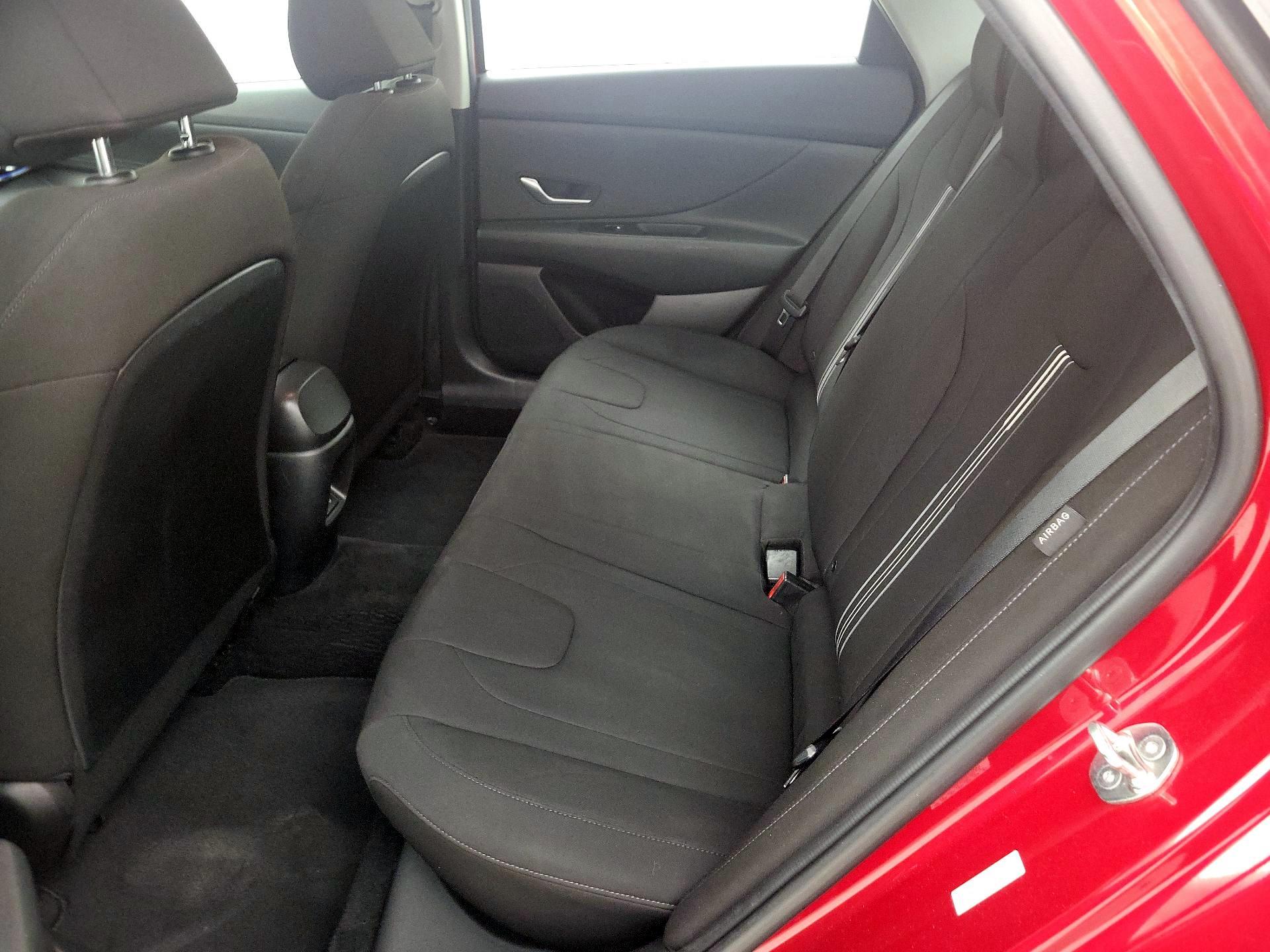 Thumbnail: 2024 Hyundai Elantra - 20