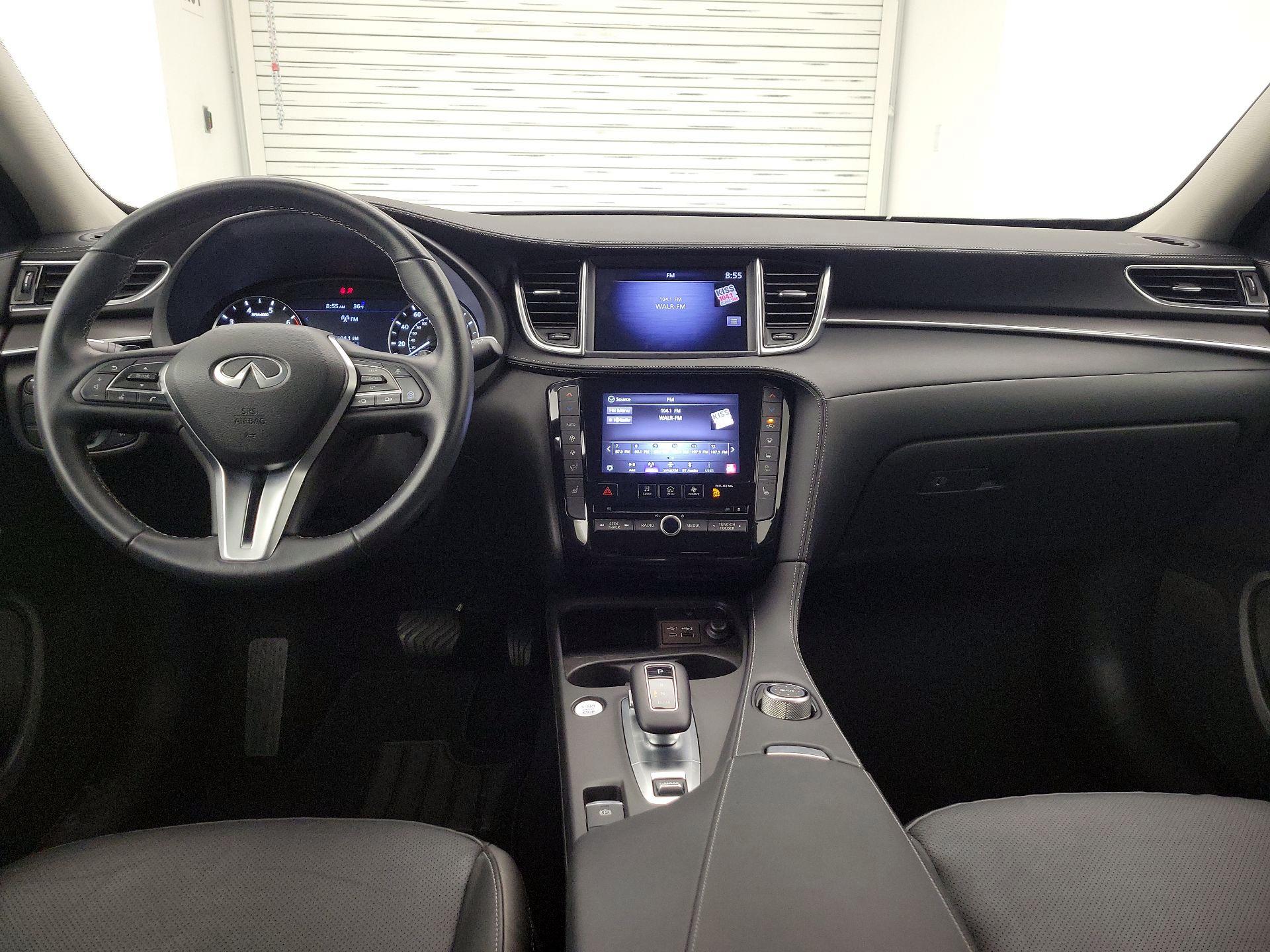 Thumbnail: 2023 INFINITI QX50 - 9