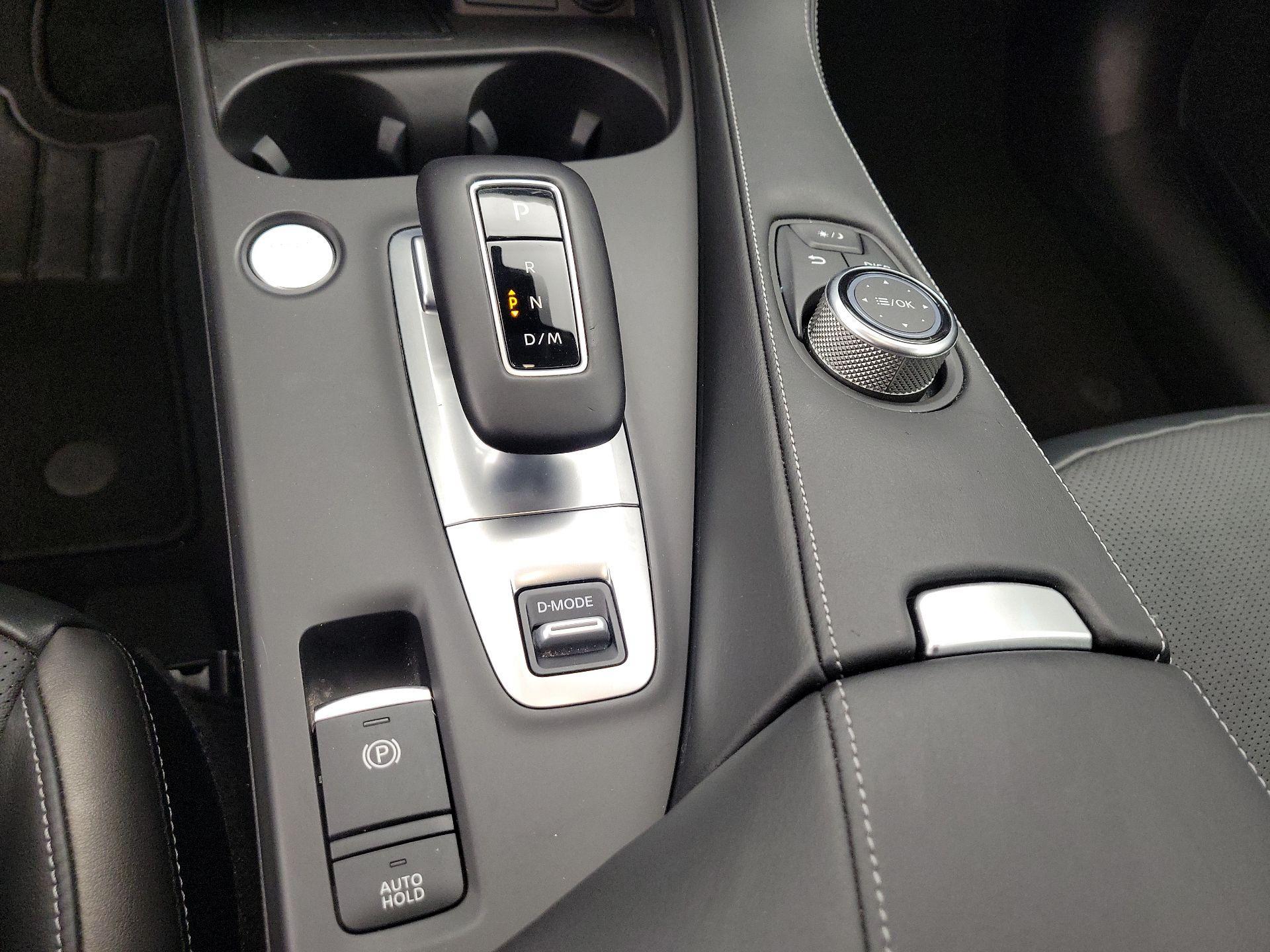 Thumbnail: 2023 INFINITI QX50 - 17