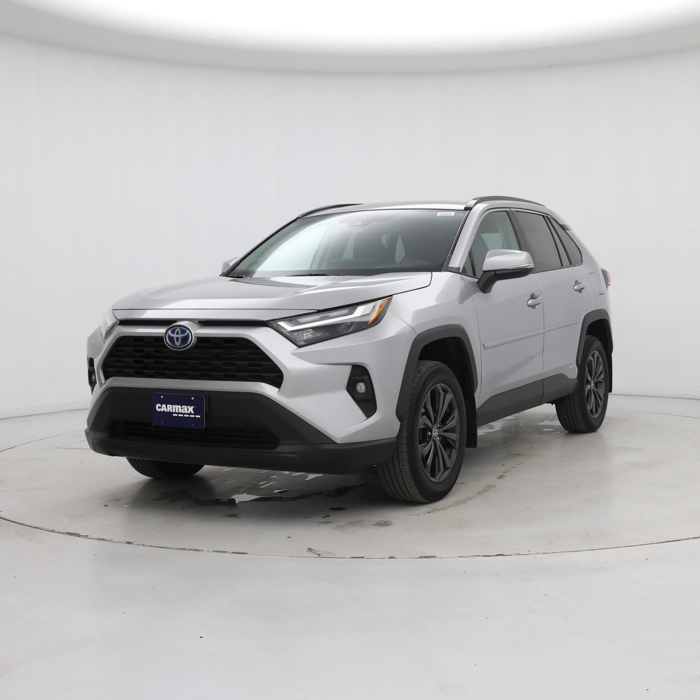 Thumbnail: 2023 Toyota RAV4 - 4