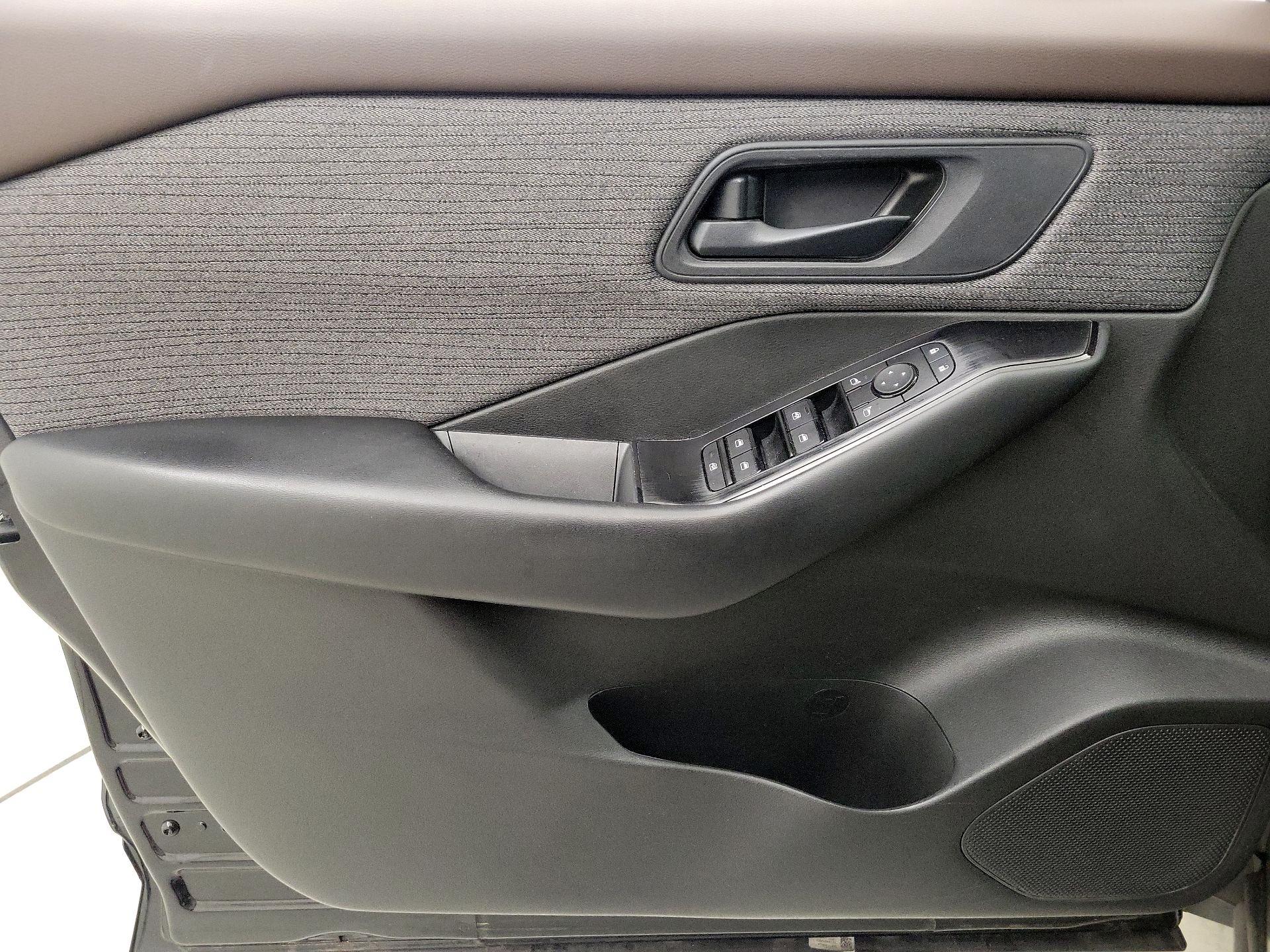 Thumbnail: 2023 Nissan Rogue - 12