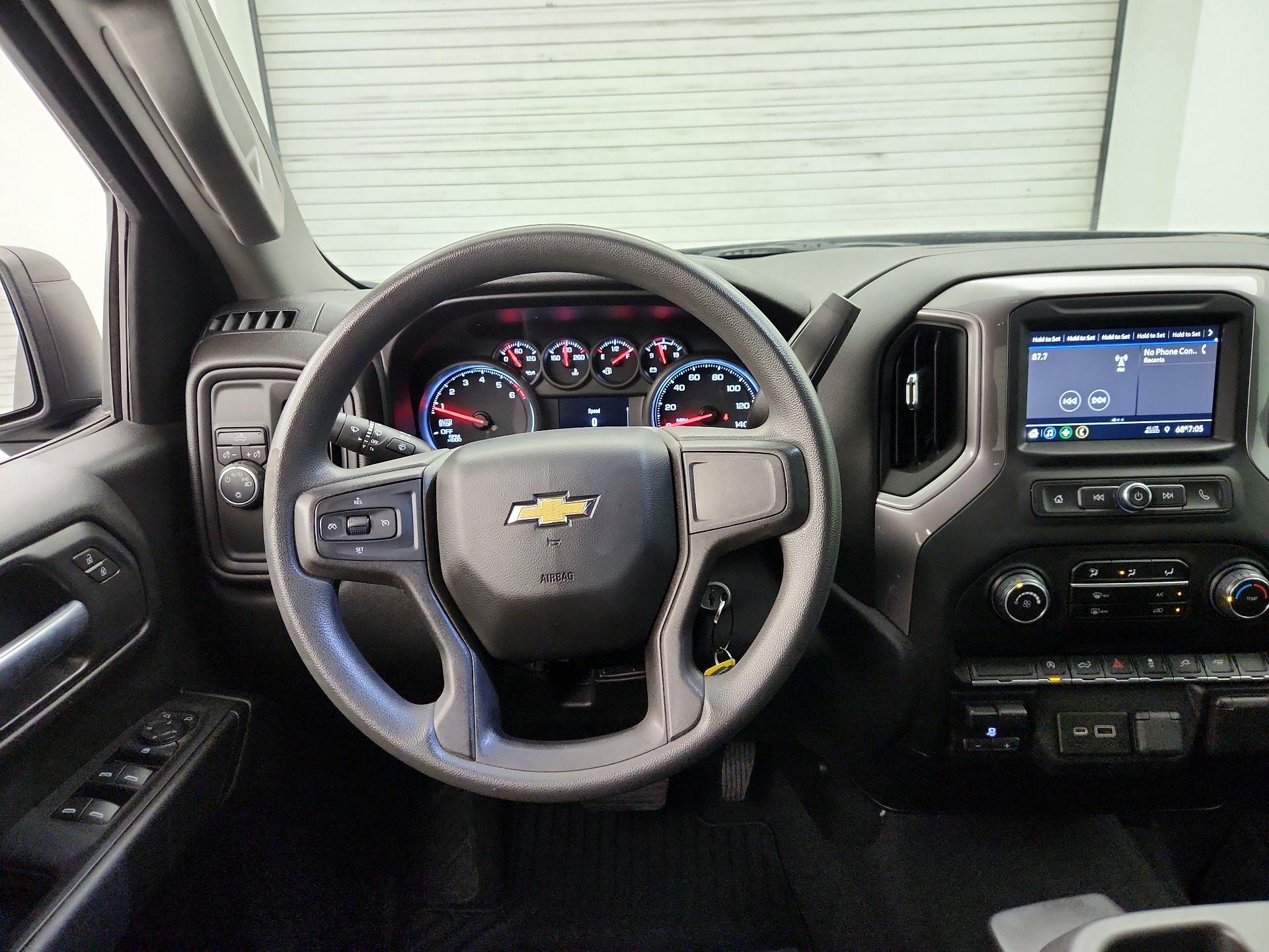 Thumbnail: 2021 Chevrolet Silverado 1500 - 10