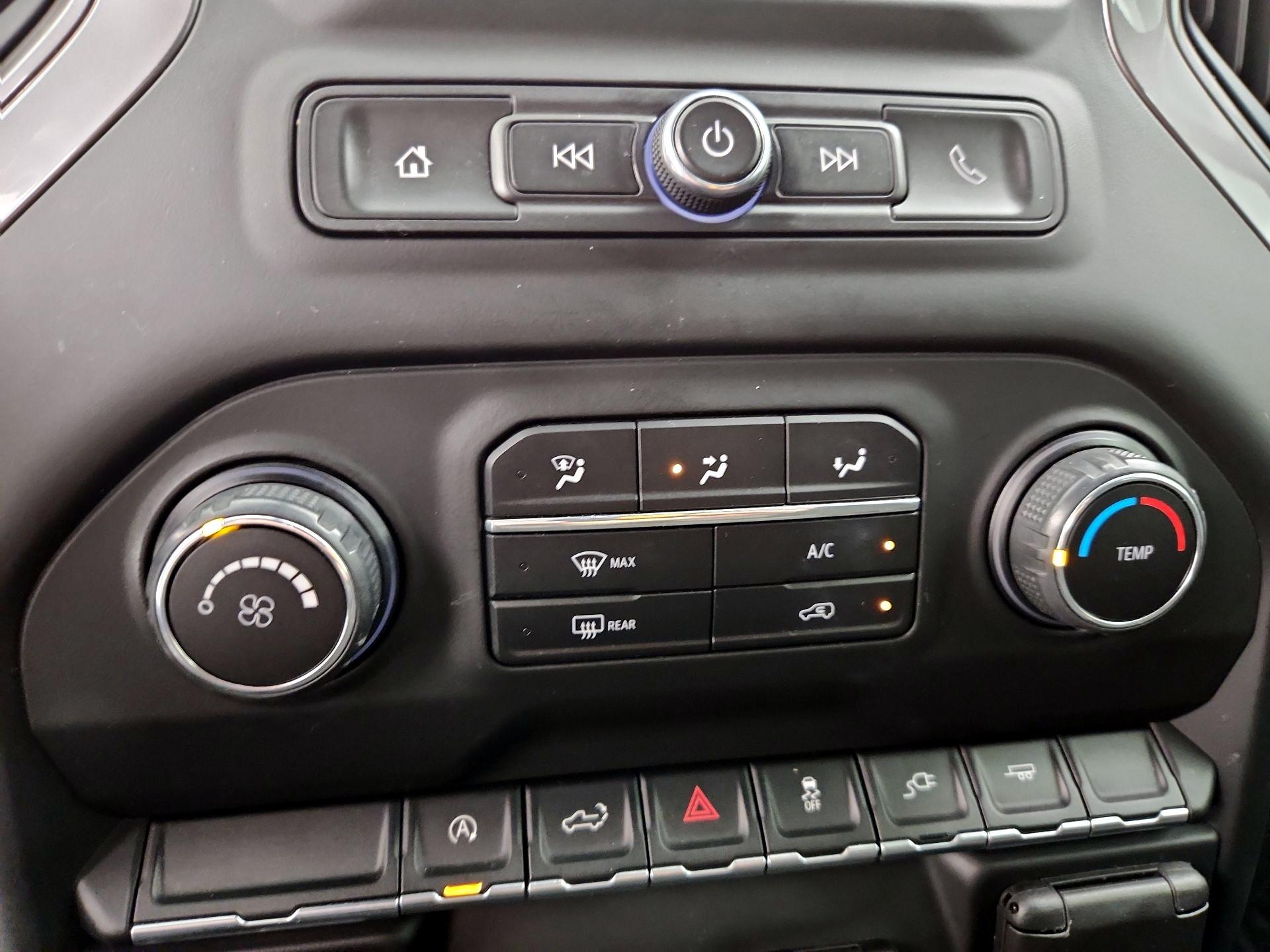 Thumbnail: 2021 Chevrolet Silverado 1500 - 16