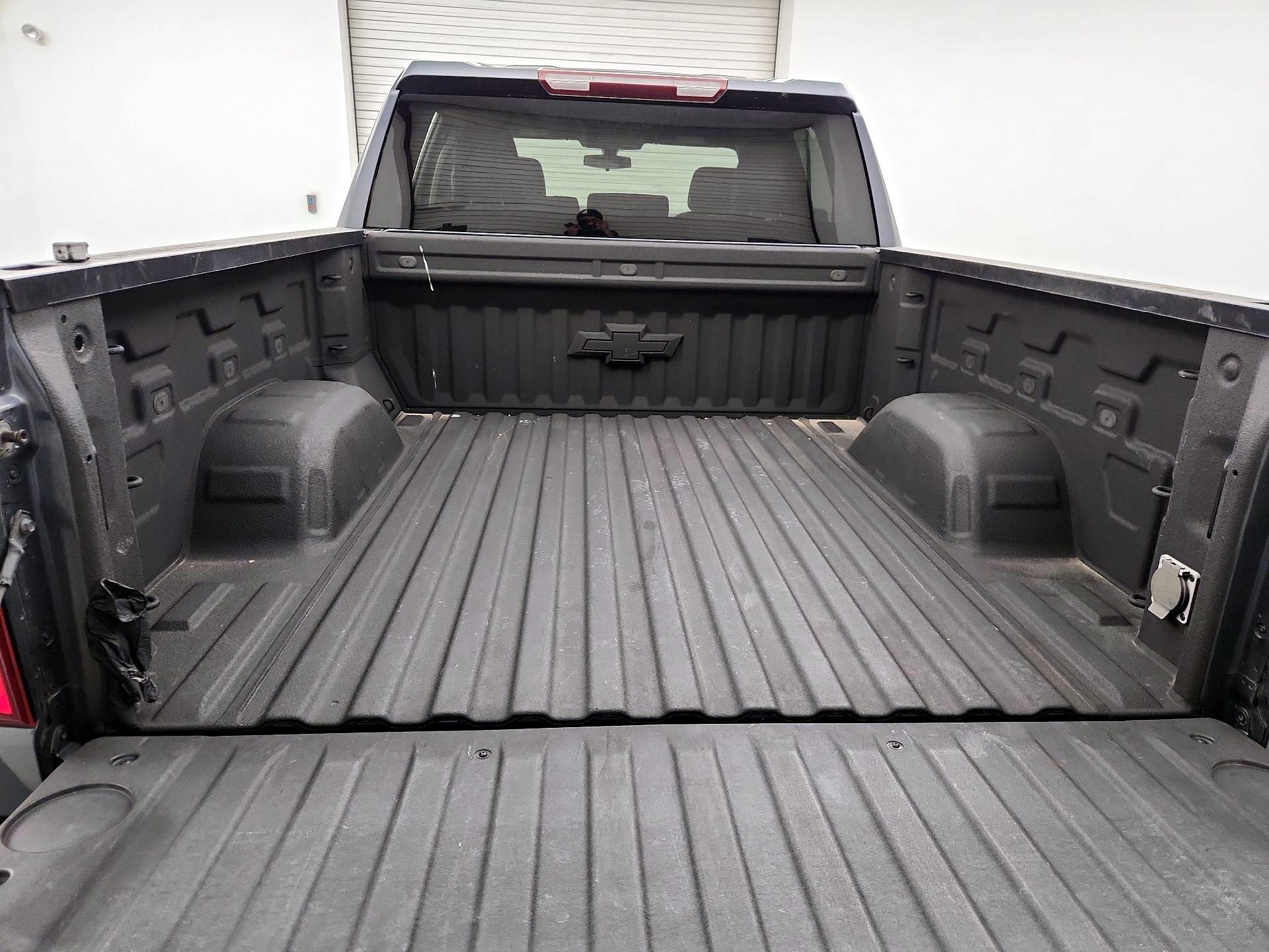 Thumbnail: 2021 Chevrolet Silverado 1500 - 20