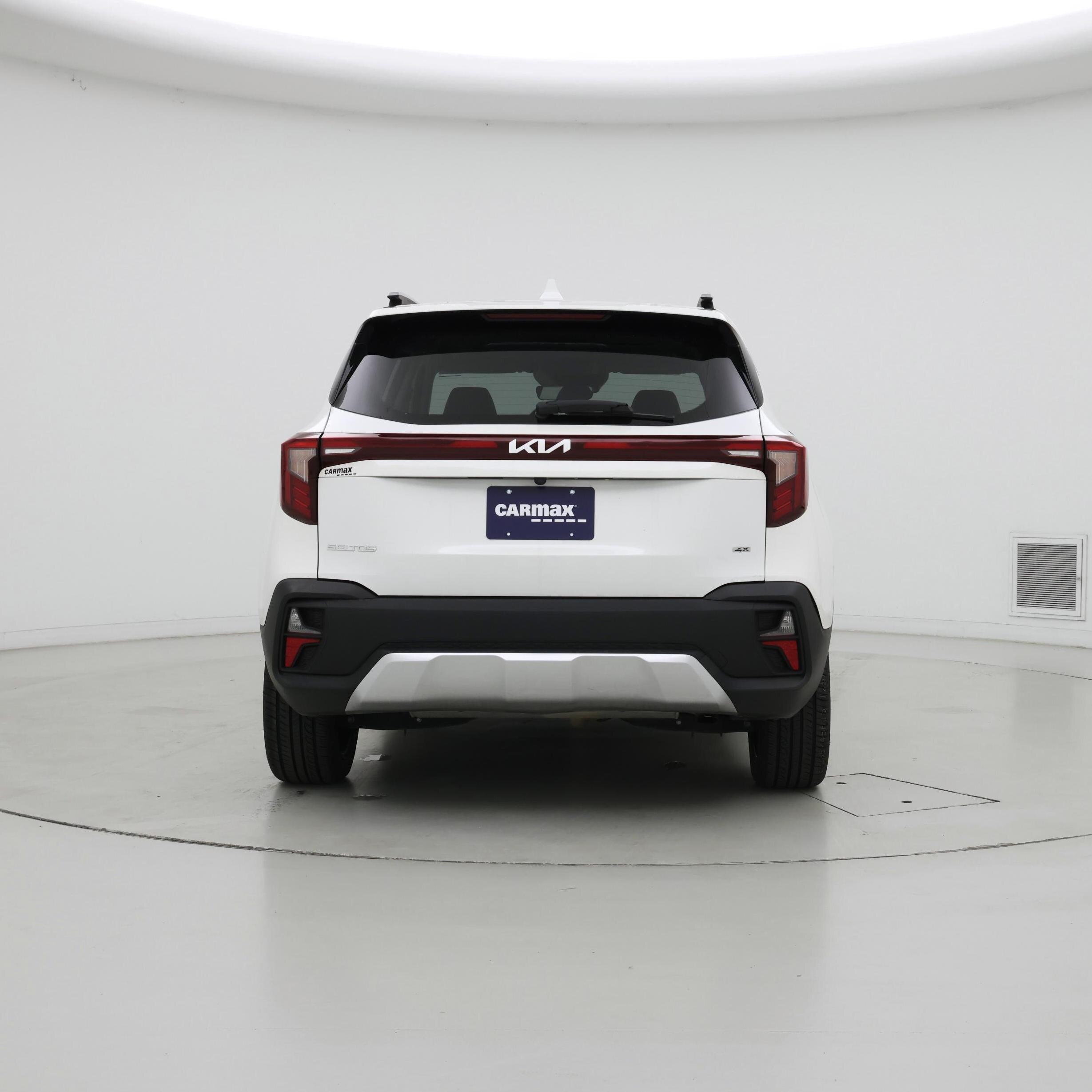 Thumbnail: 2024 Kia Seltos - 6