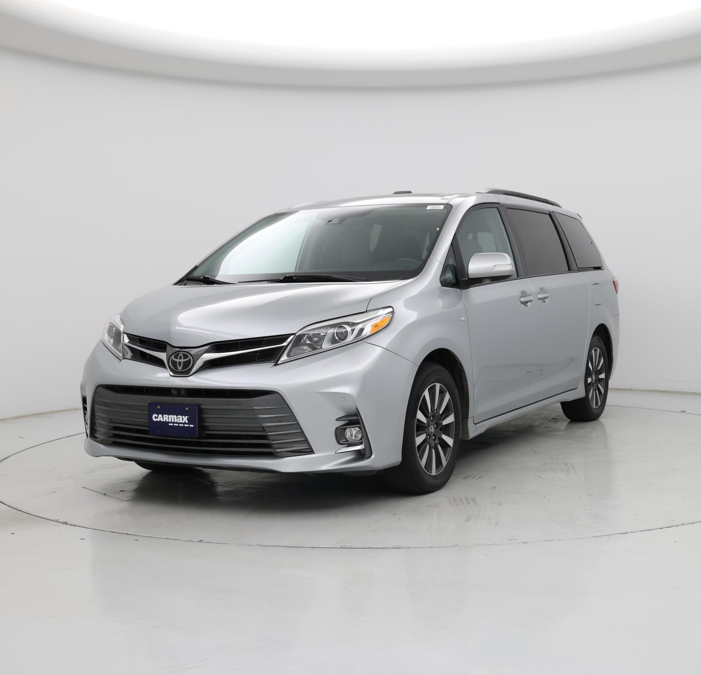 Thumbnail: 2020 Toyota Sienna - 4