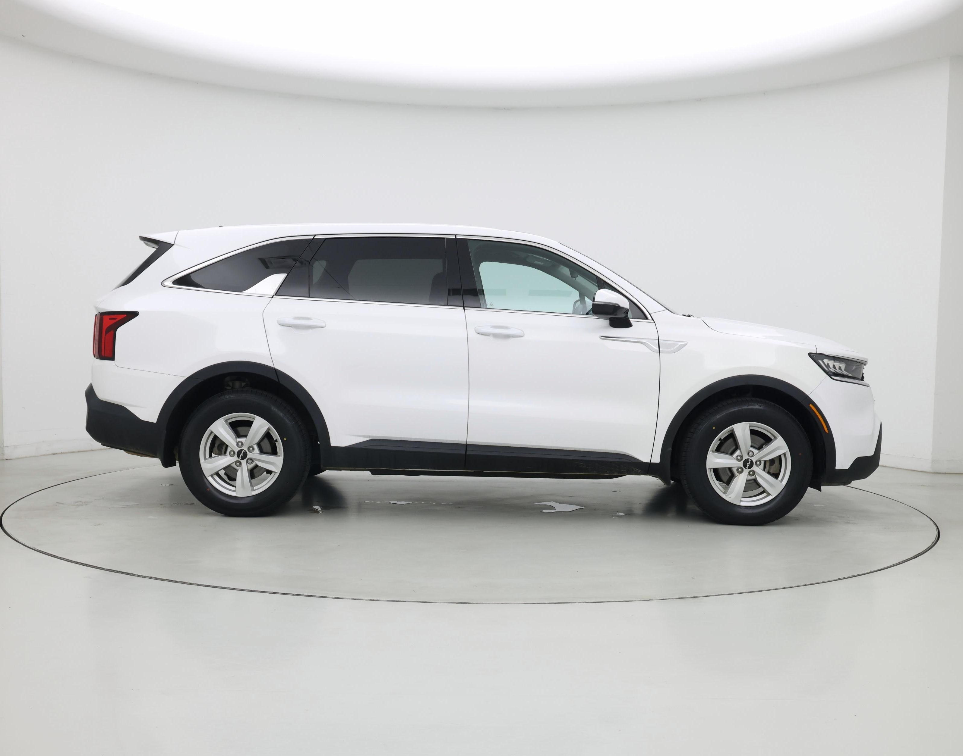 Thumbnail: 2023 Kia Sorento - 7