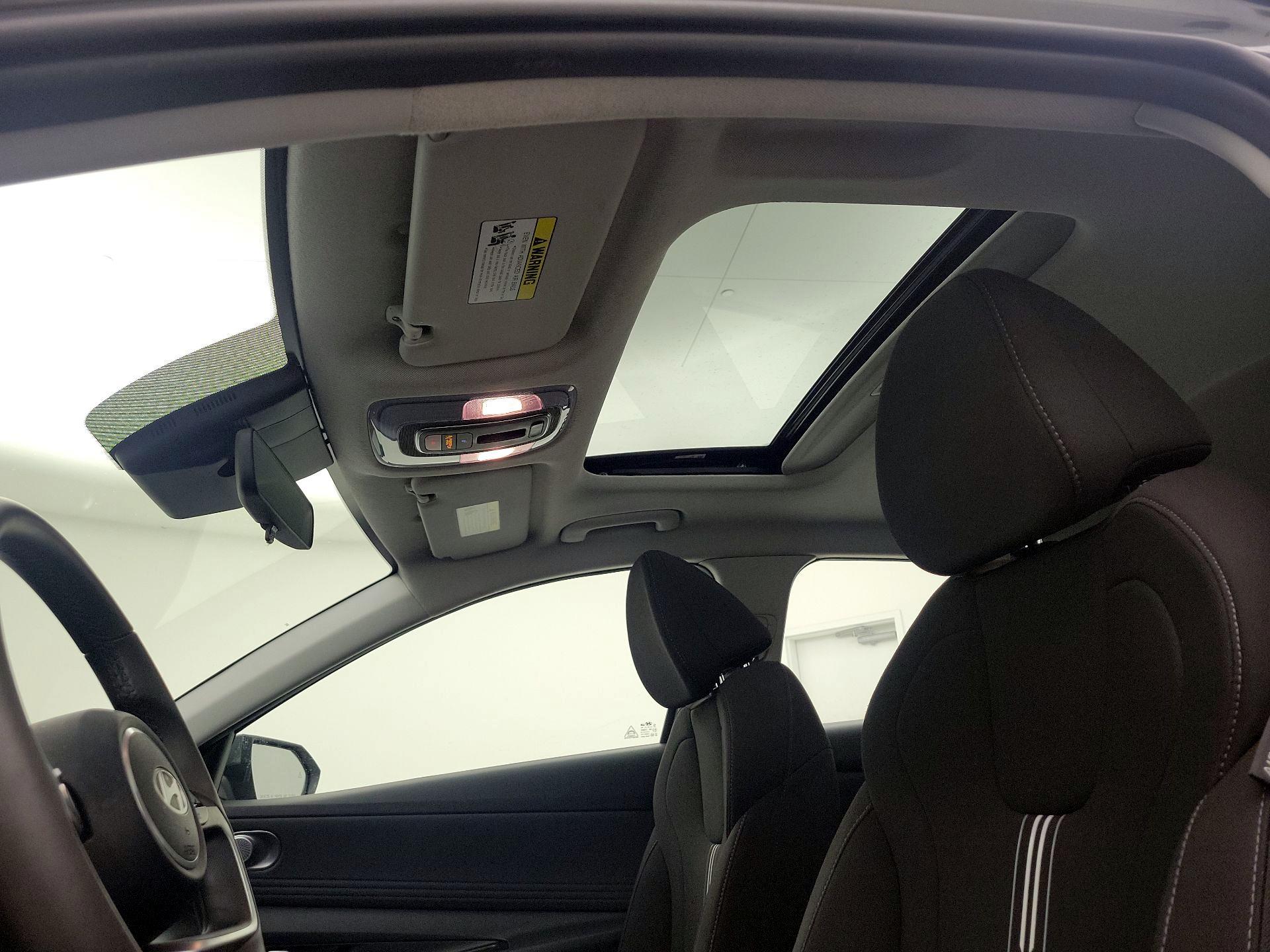 Thumbnail: 2024 Hyundai Elantra - 20