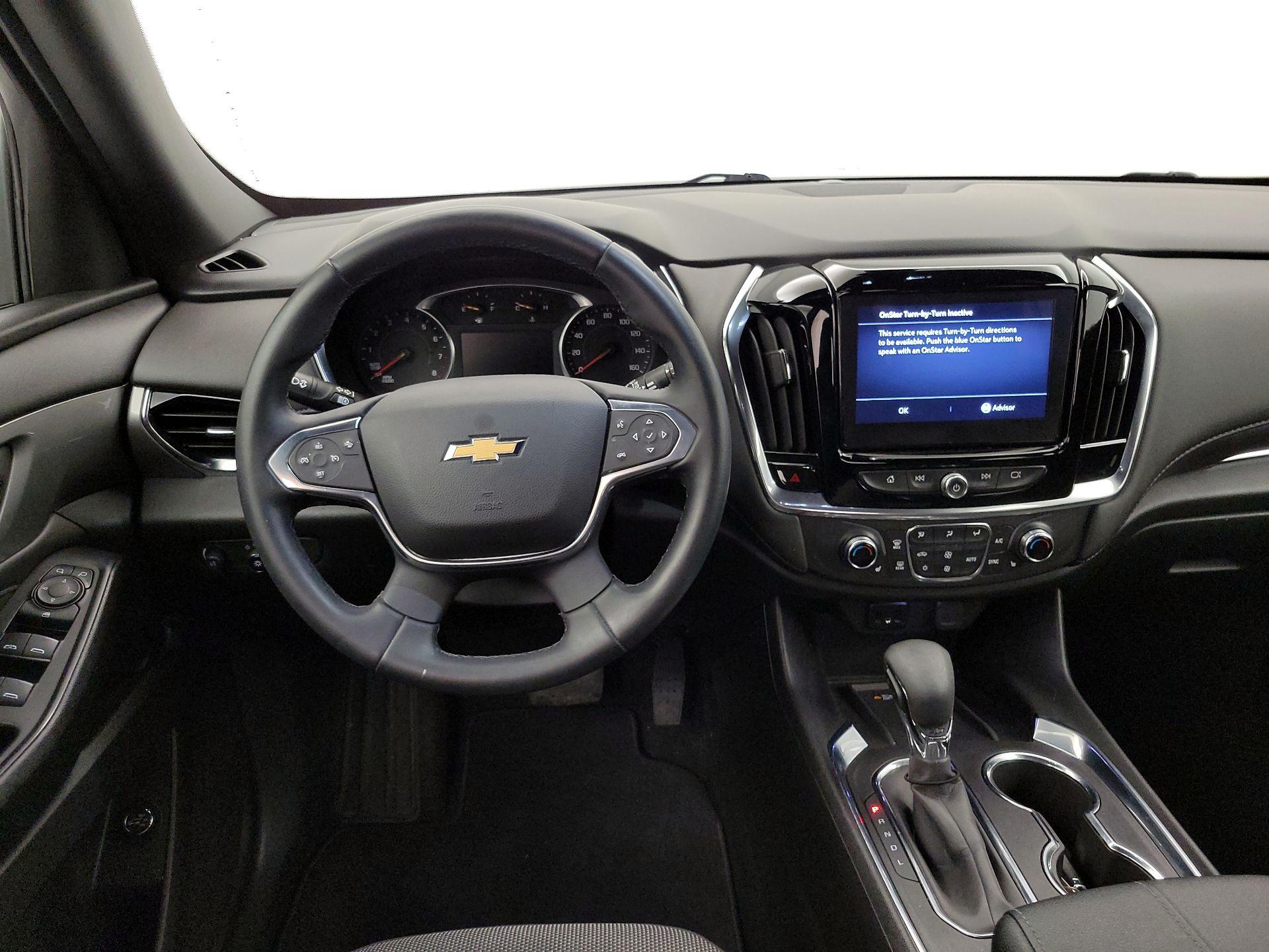 Thumbnail: 2023 Chevrolet Traverse - 10