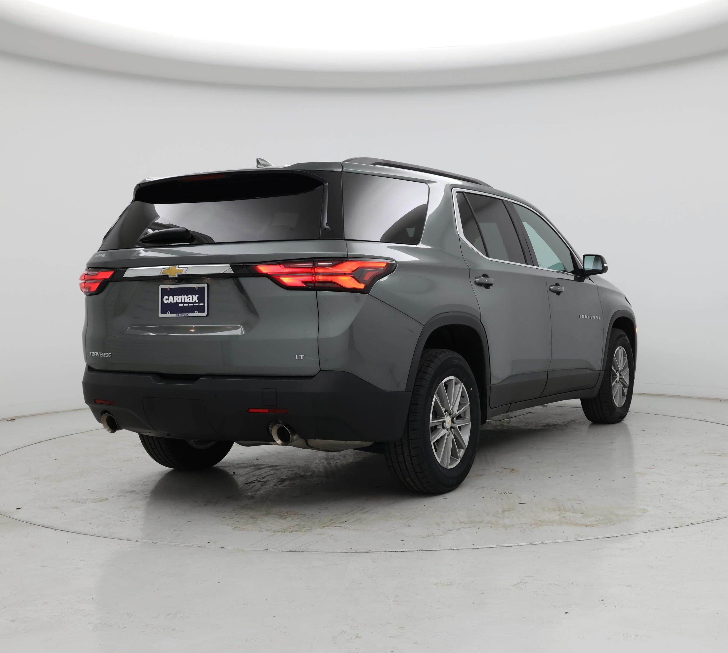 Thumbnail: 2023 Chevrolet Traverse - 8