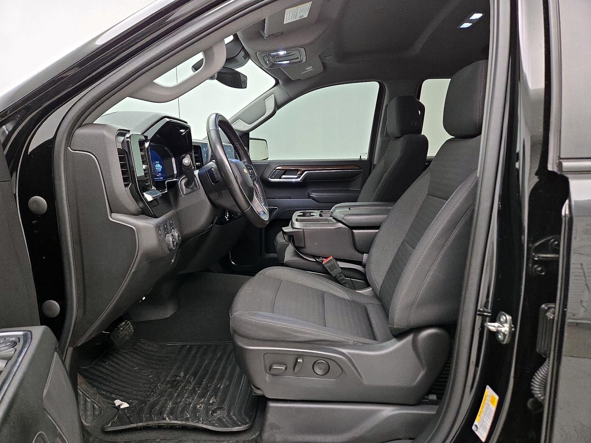 Thumbnail: 2023 Chevrolet Silverado 1500 - 11