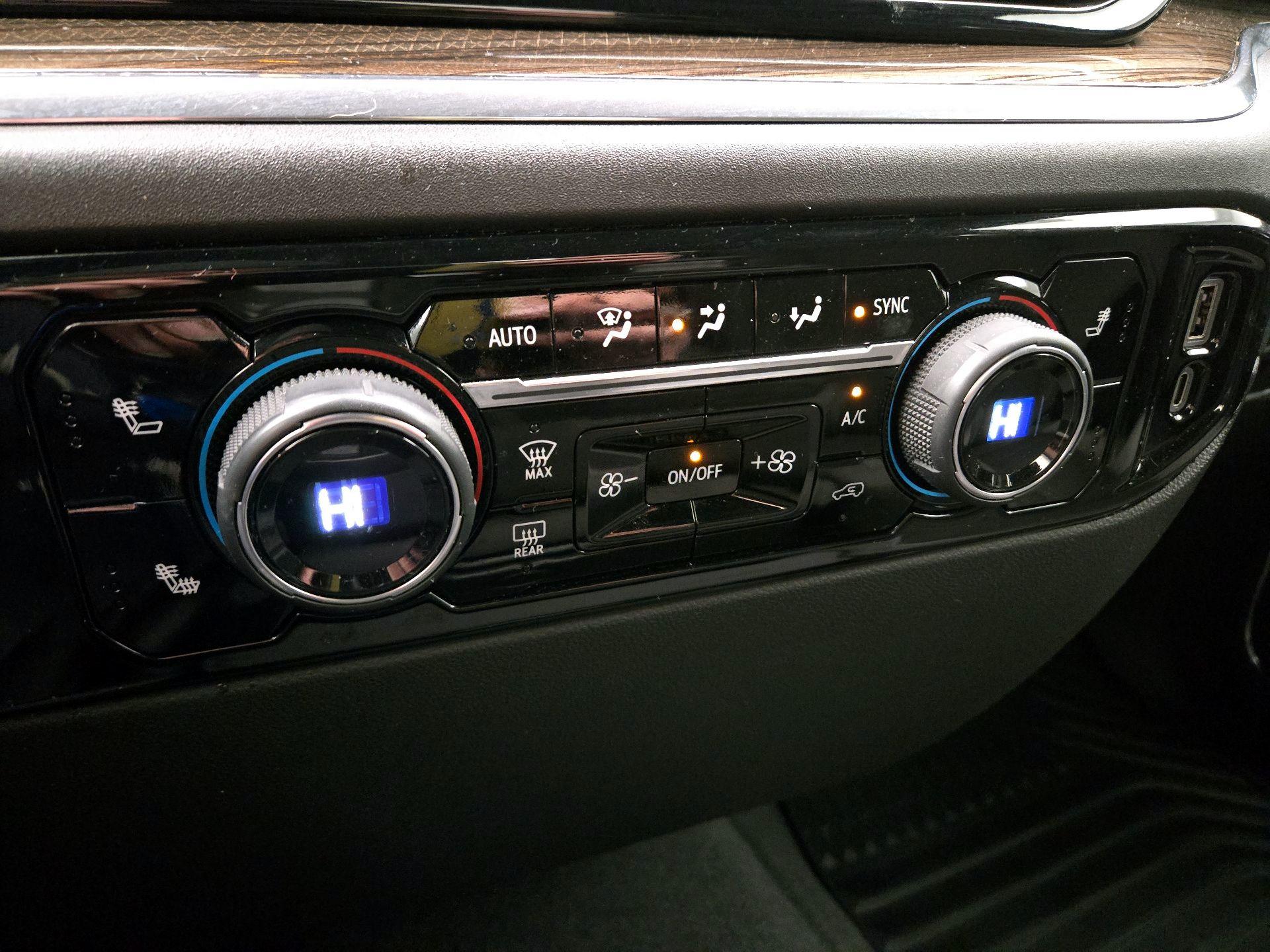 Thumbnail: 2023 Chevrolet Silverado 1500 - 16