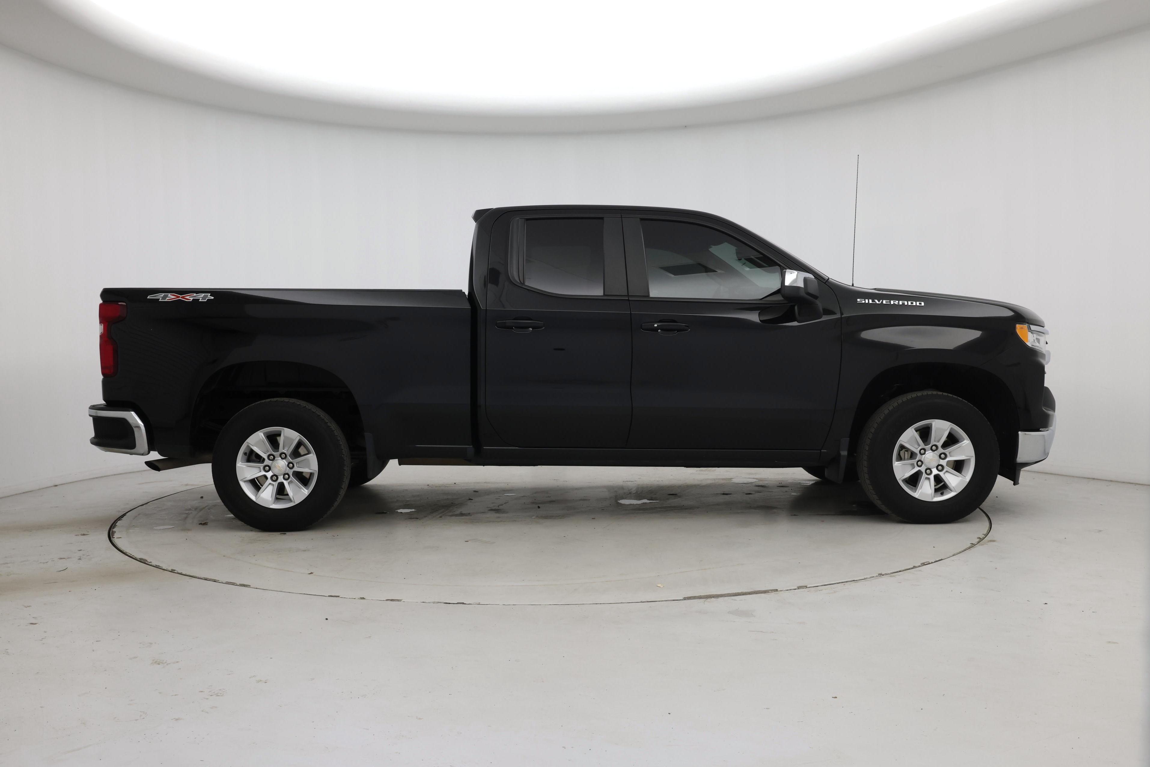 Thumbnail: 2023 Chevrolet Silverado 1500 - 7