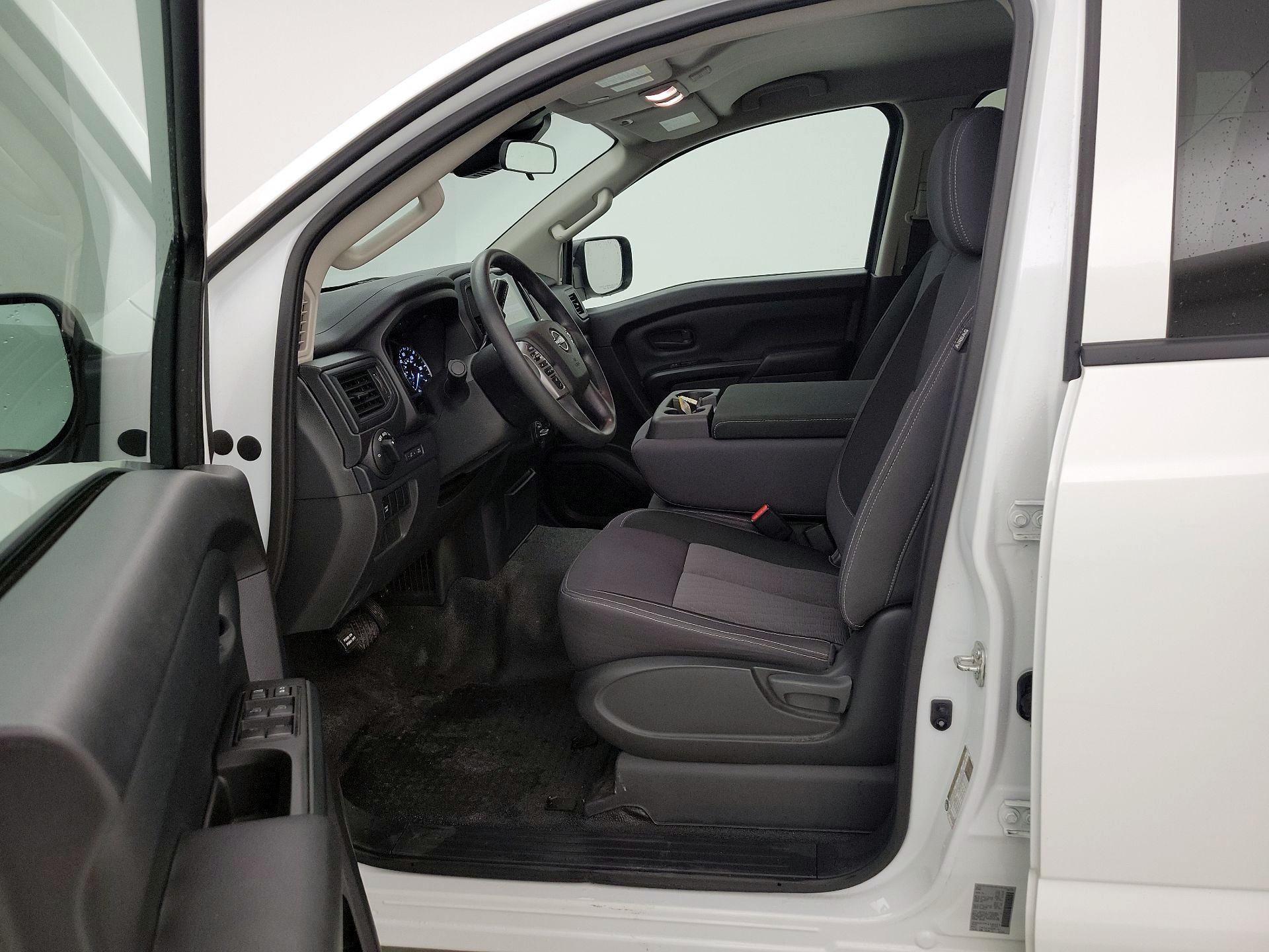 Thumbnail: 2023 Nissan Titan - 11