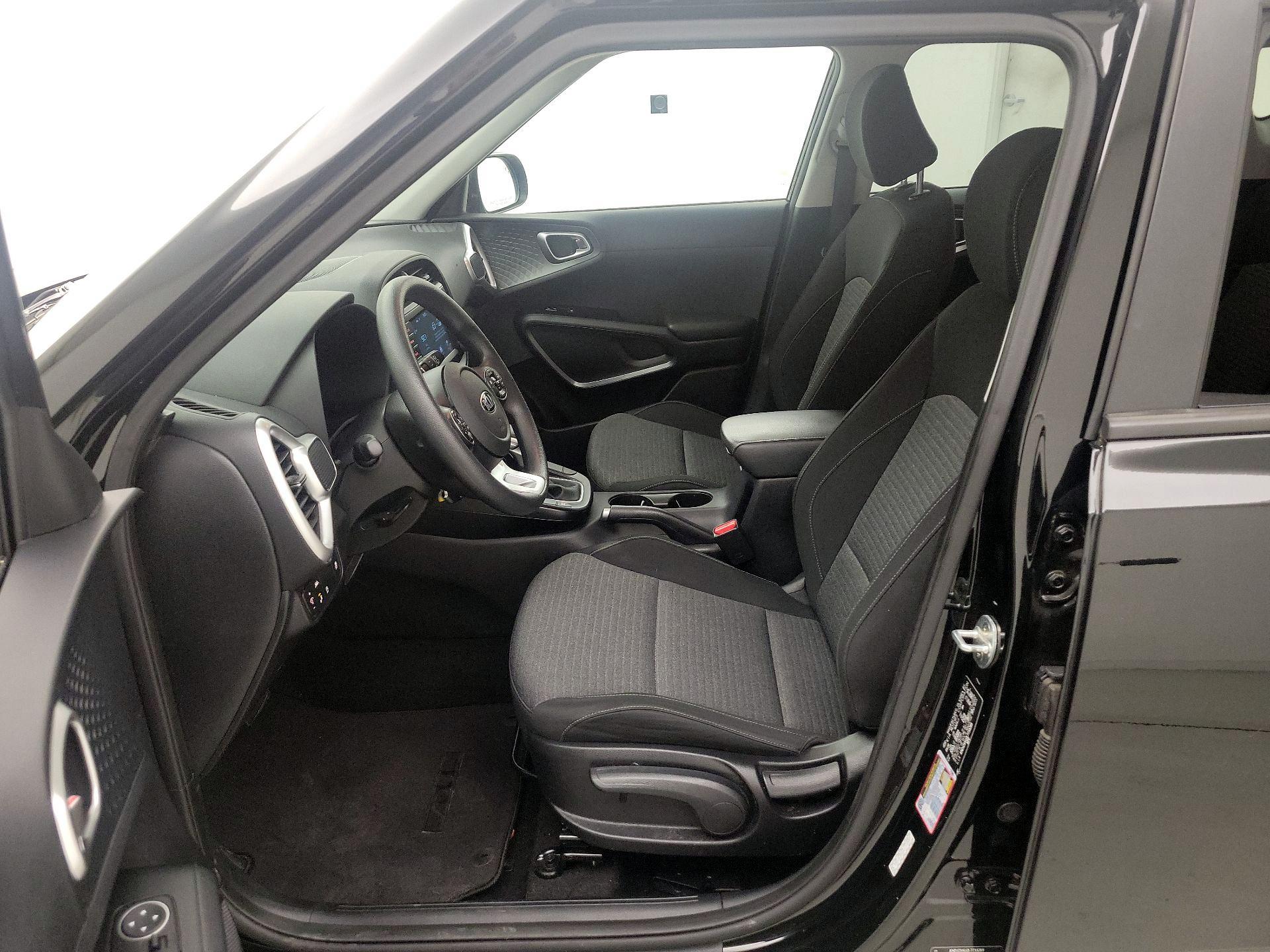 Thumbnail: 2020 Kia Soul - 11