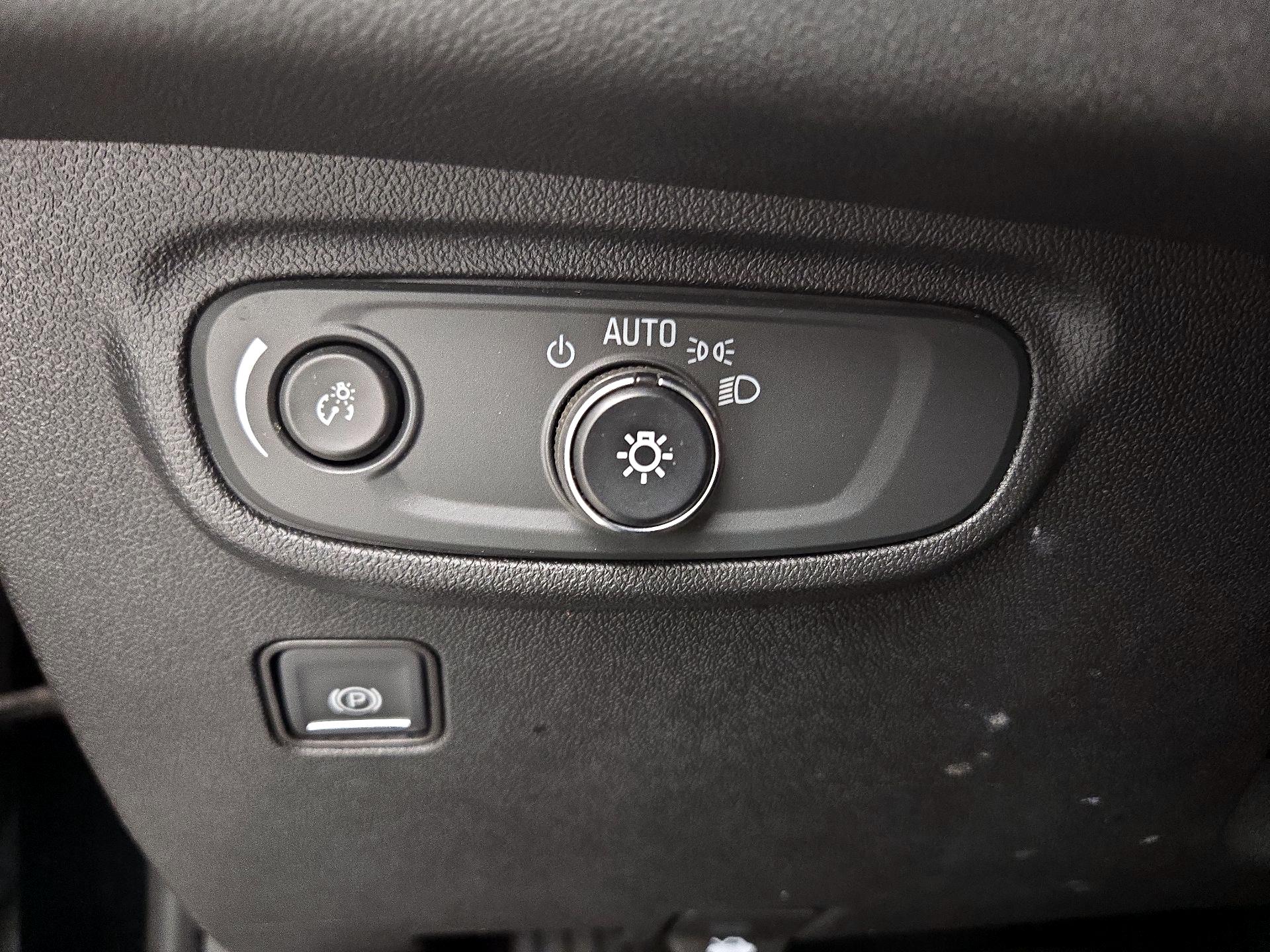 Thumbnail: 2022 GMC Terrain - 13