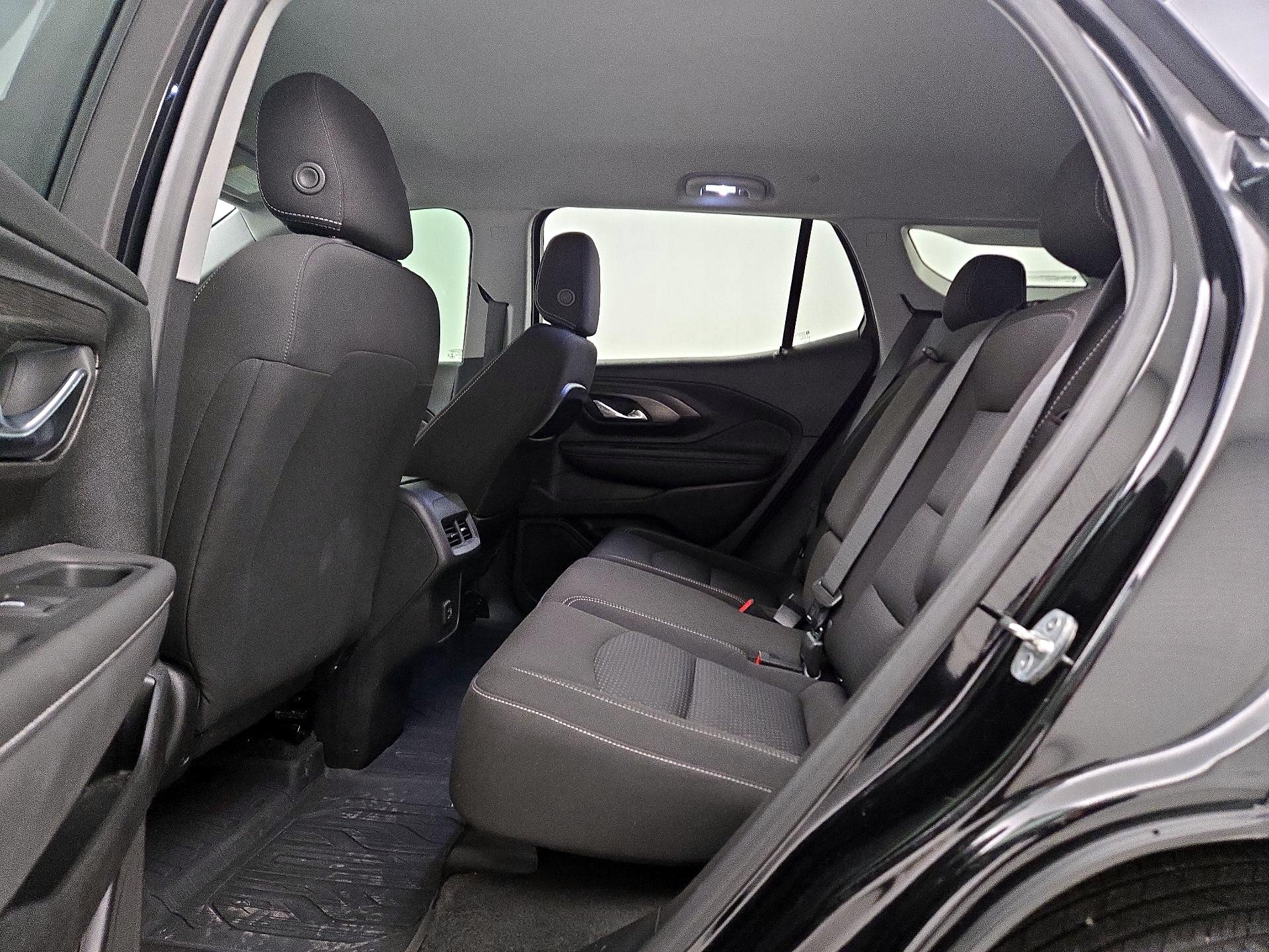 Thumbnail: 2022 GMC Terrain - 19