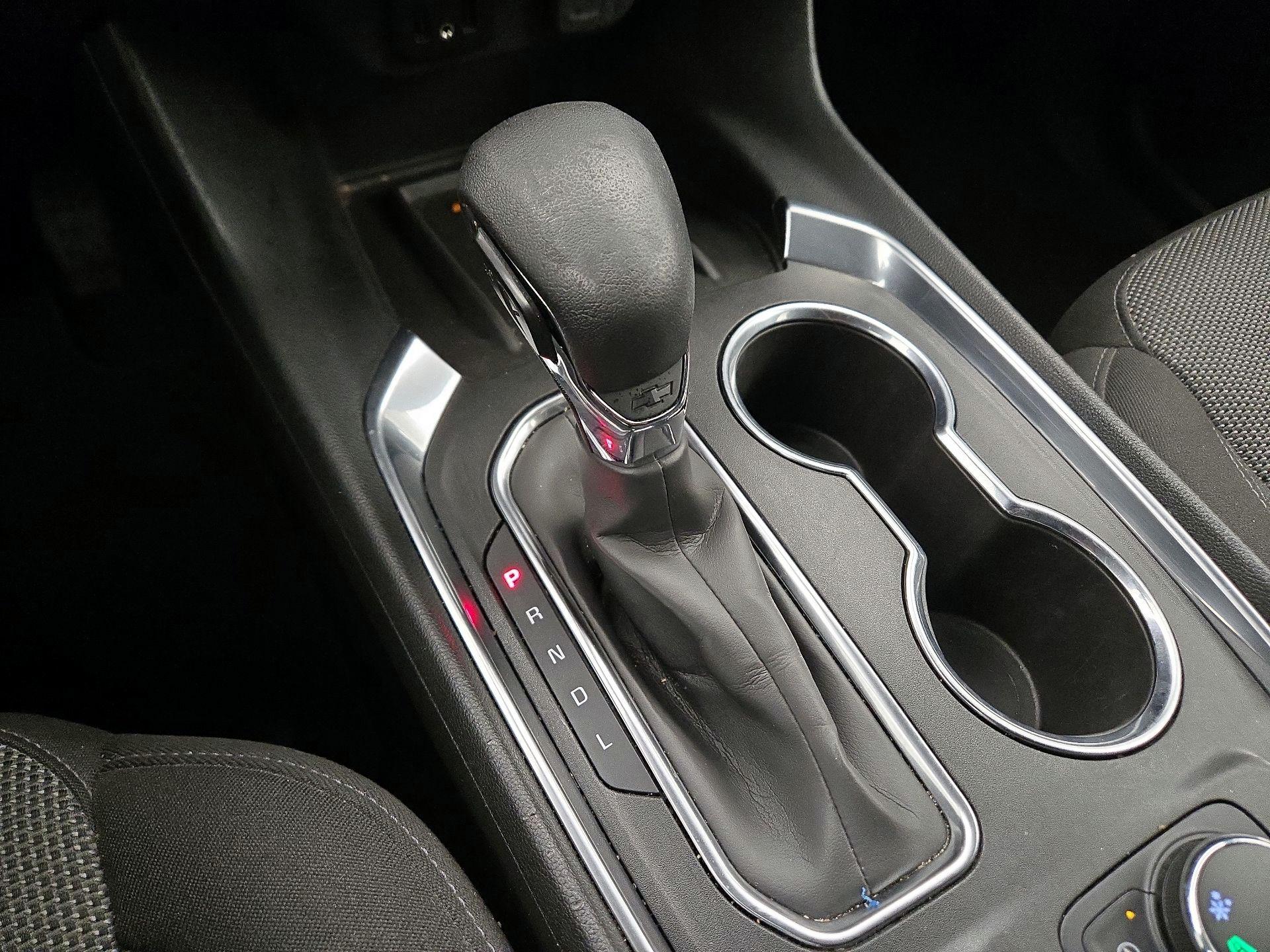 Thumbnail: 2023 Chevrolet Traverse - 17