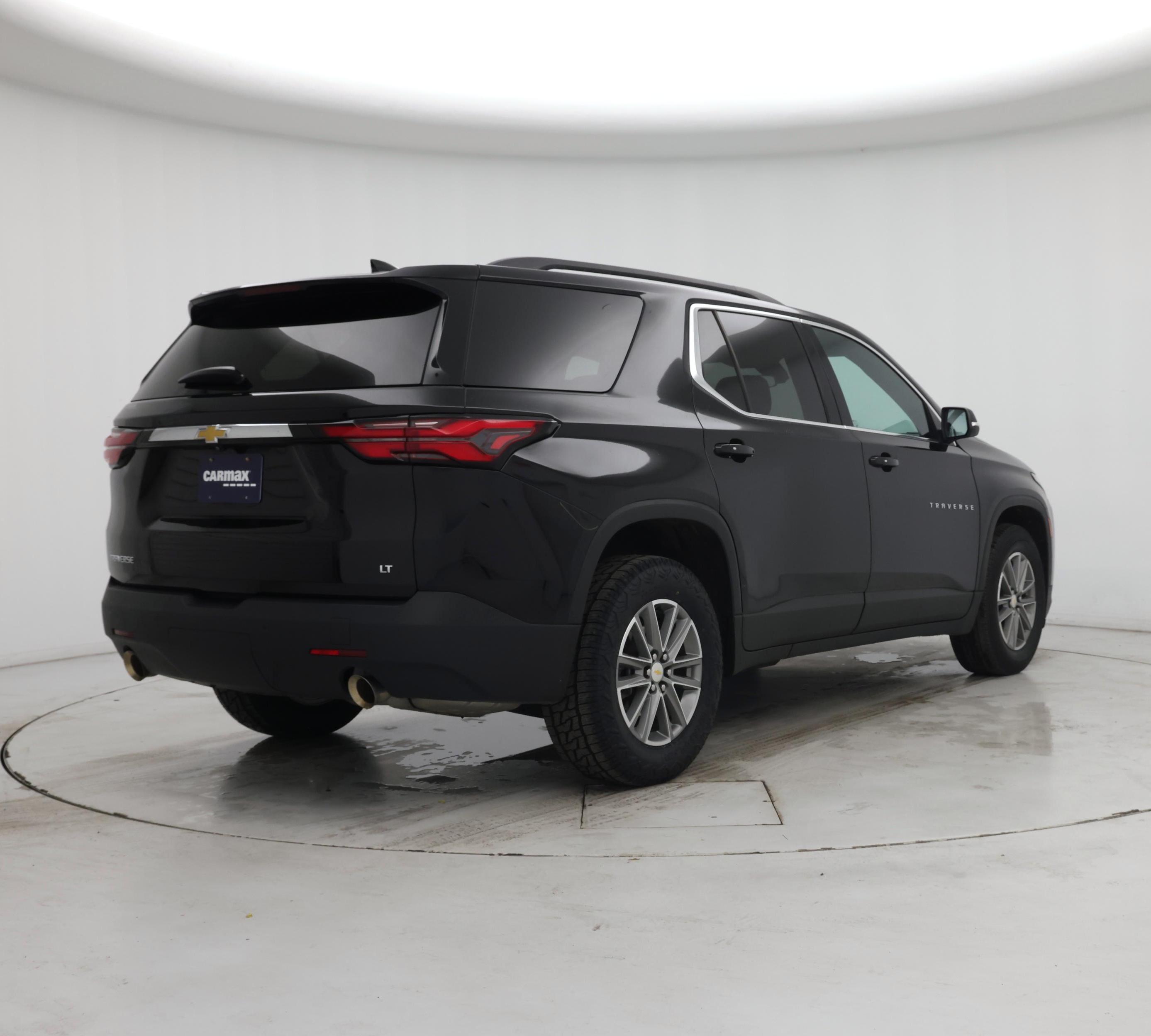 Thumbnail: 2023 Chevrolet Traverse - 8