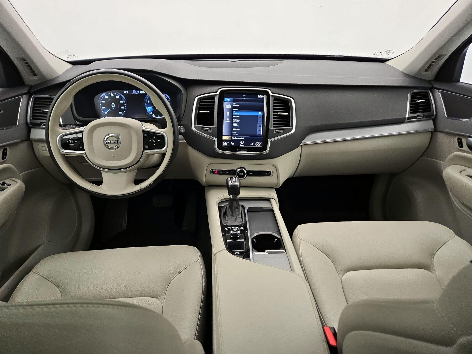 Thumbnail: 2022 Volvo XC90 - 9
